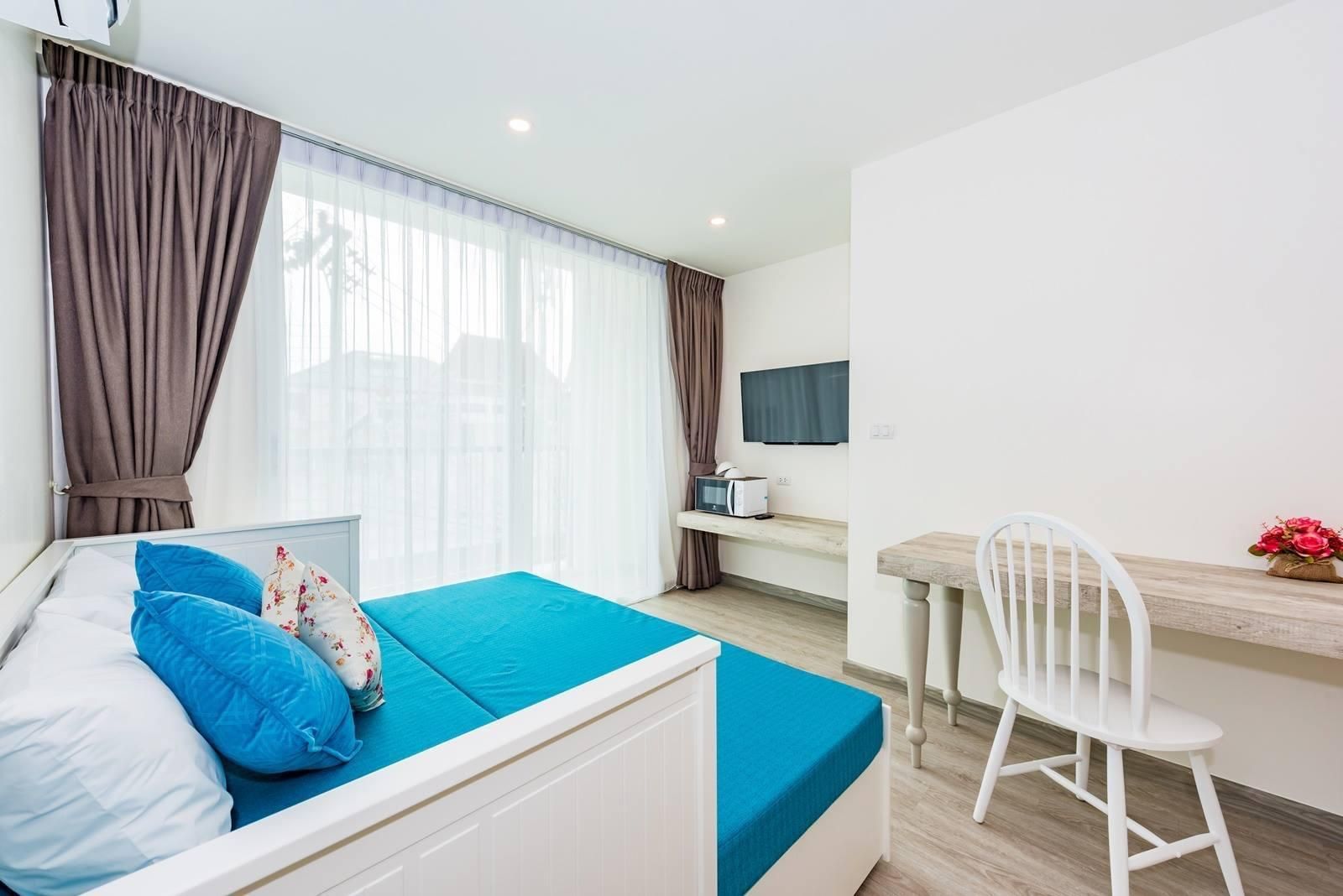 LullaBella Hotel Patong Junior Suite 2