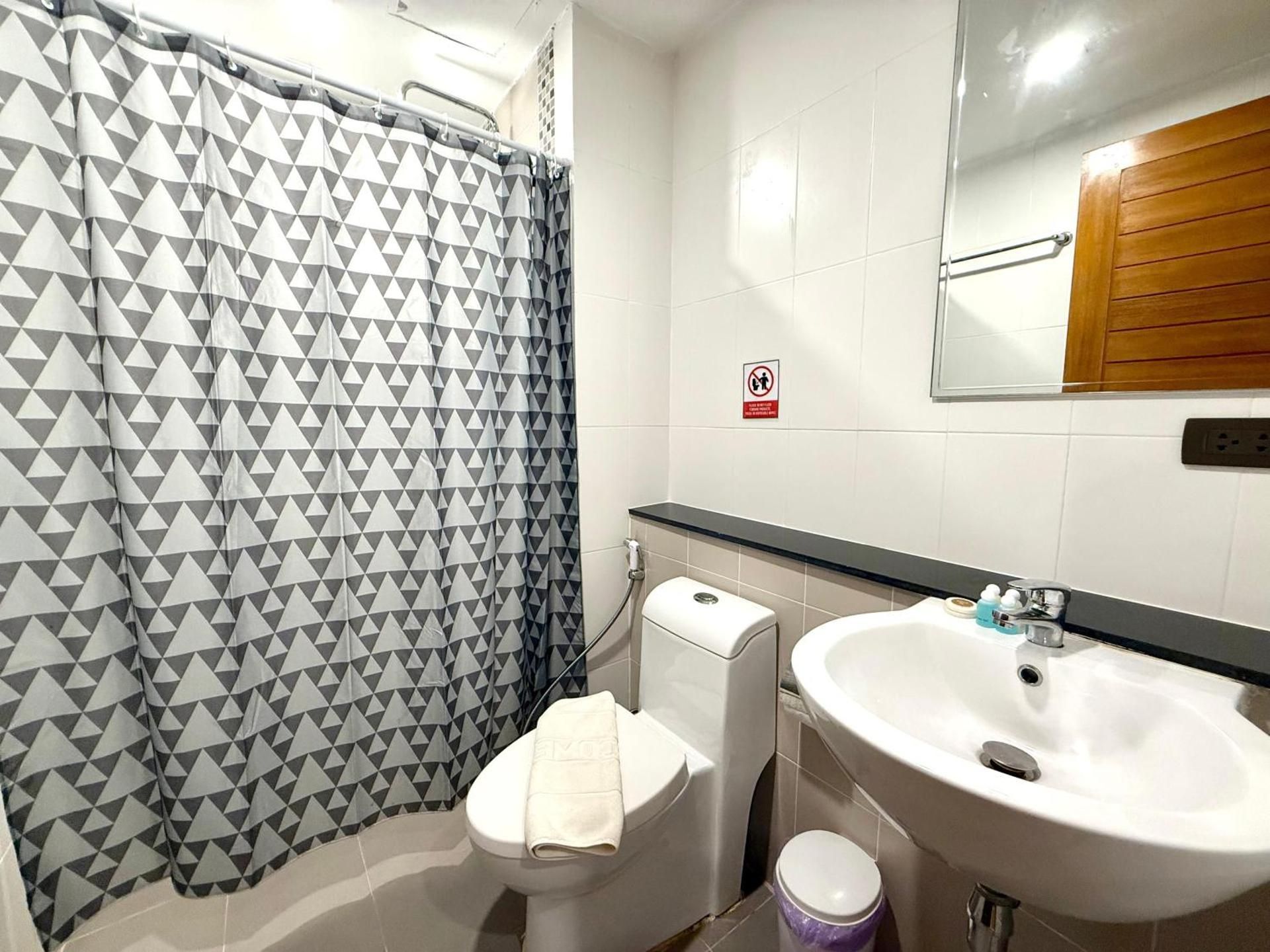 Diva Boutique Hotel 2 Bed Twin Superior Room 2