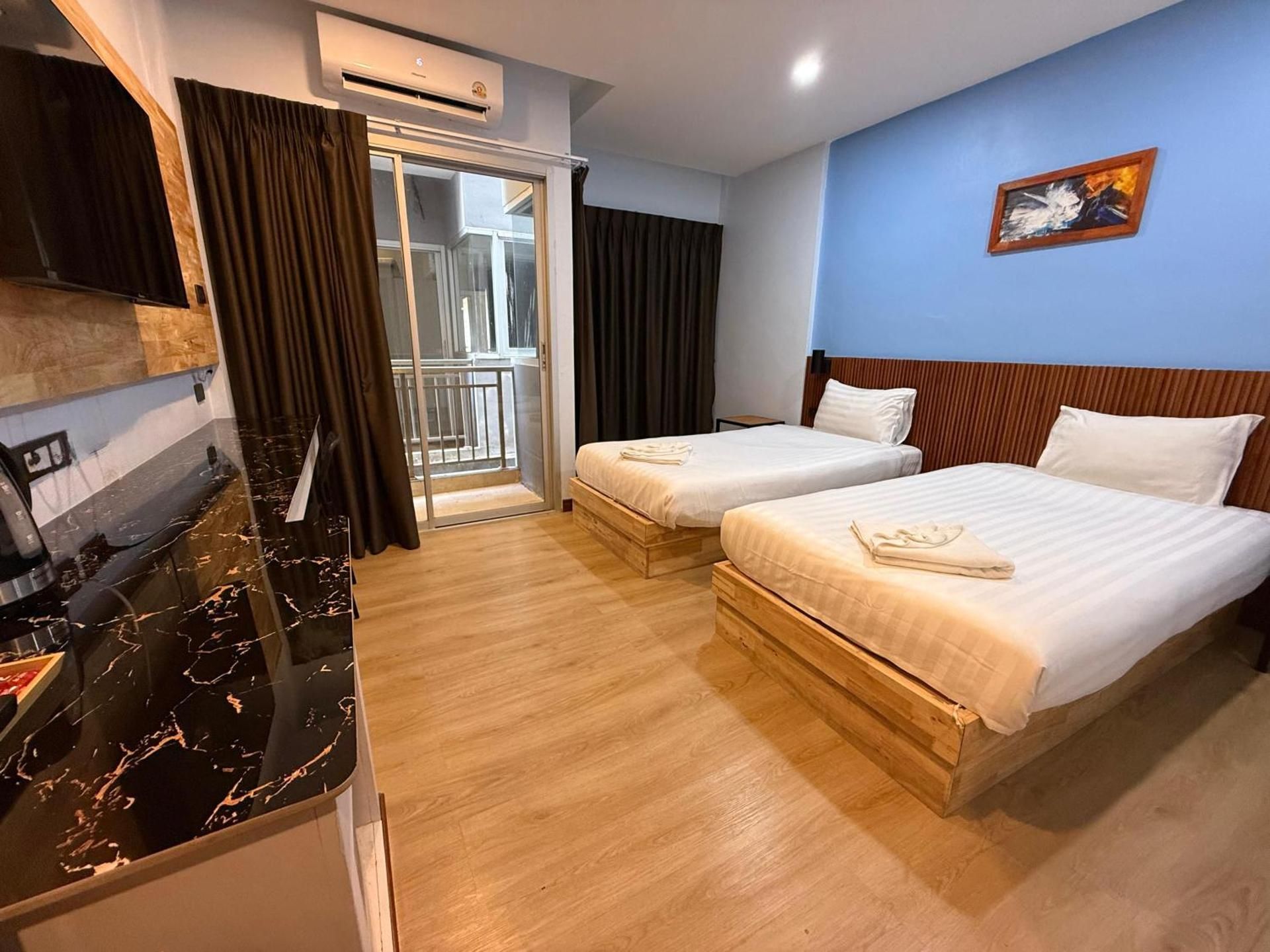 Diva Boutique Hotel 2 Bed Twin Superior Room