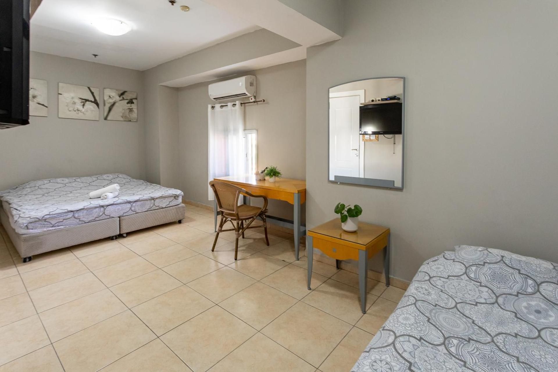 Little Prince Hostel Triple Room