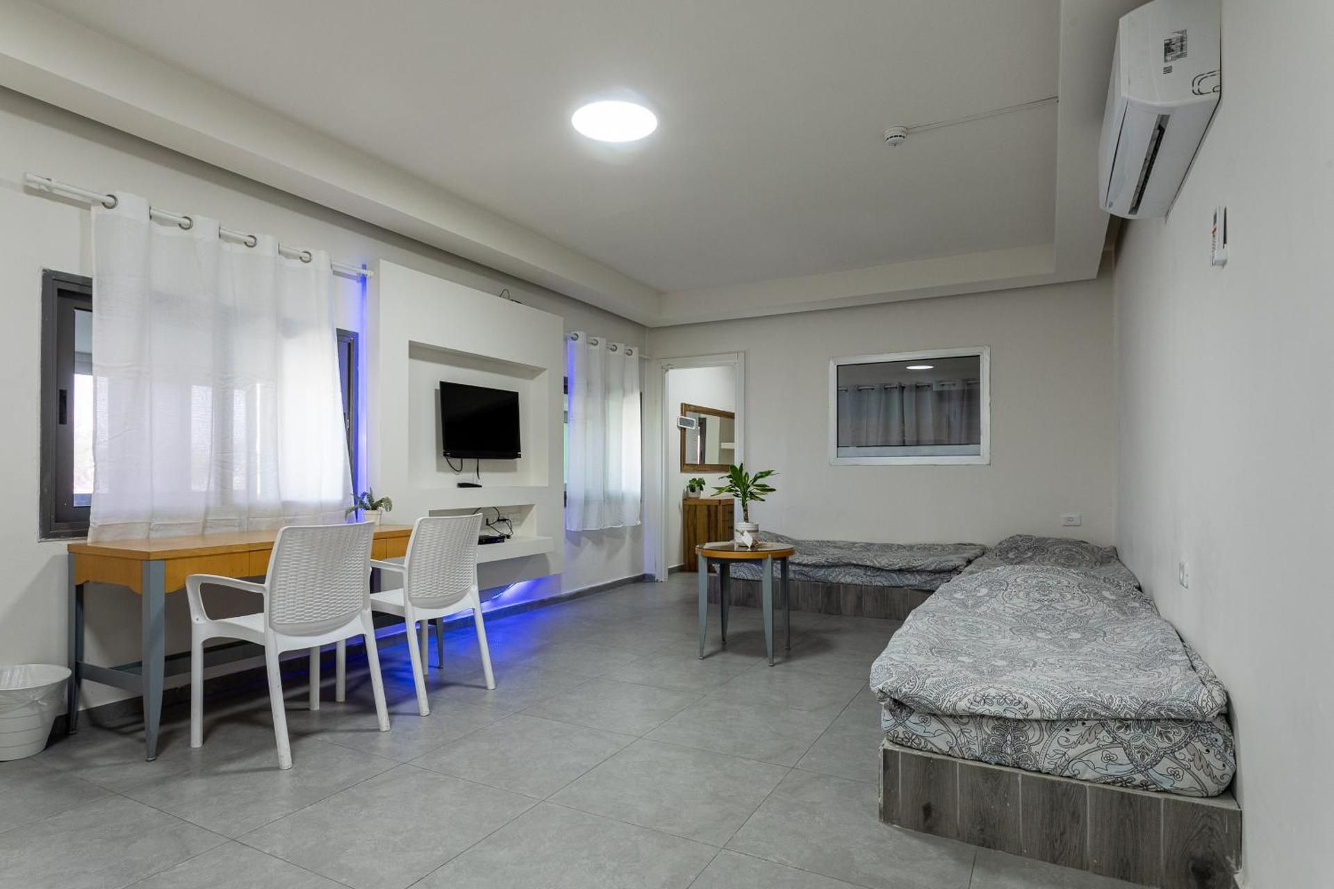 Little Prince Hostel Quadruple Room