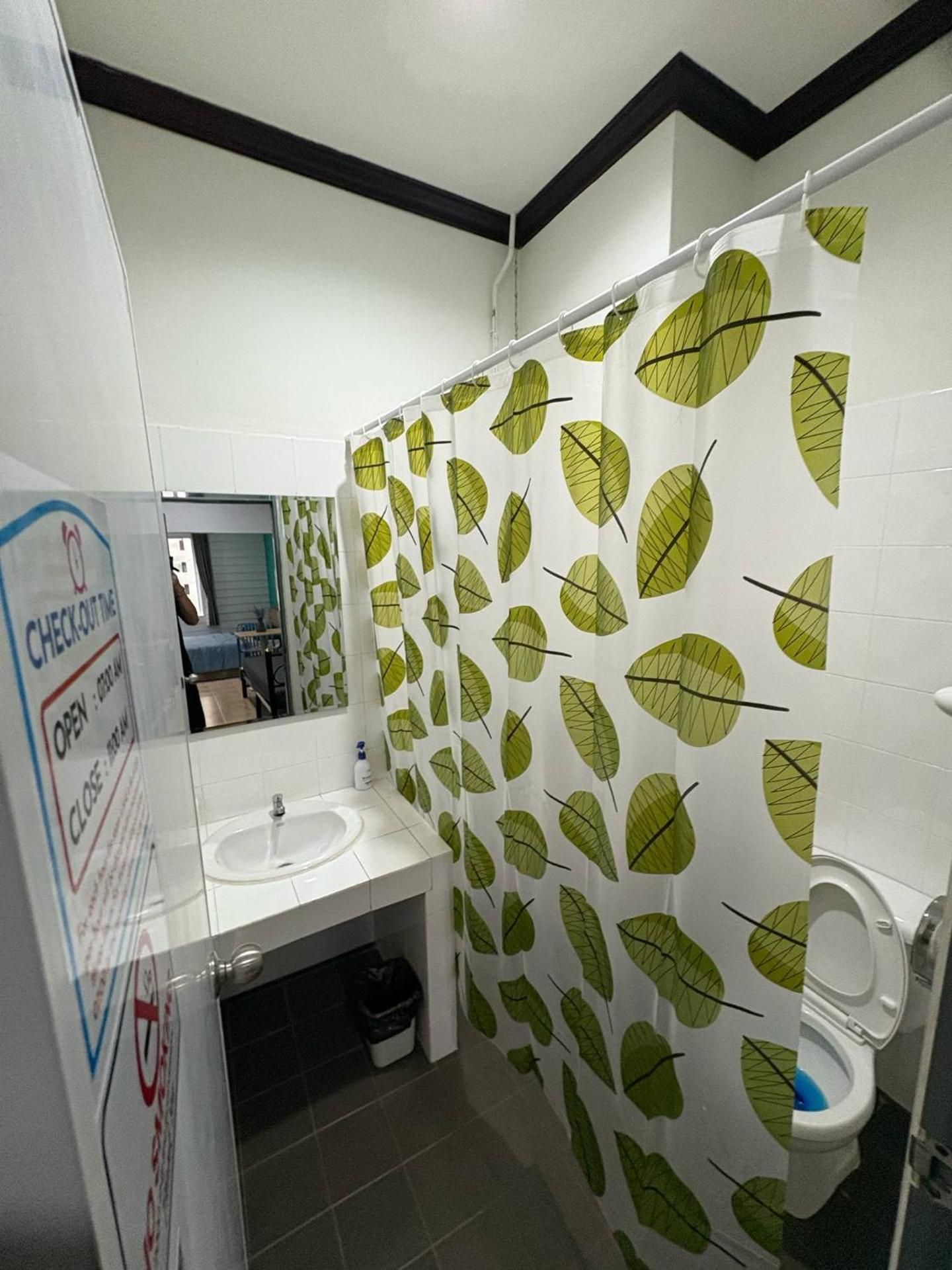 Mamma Mia Rooms Classic Triple Room 3