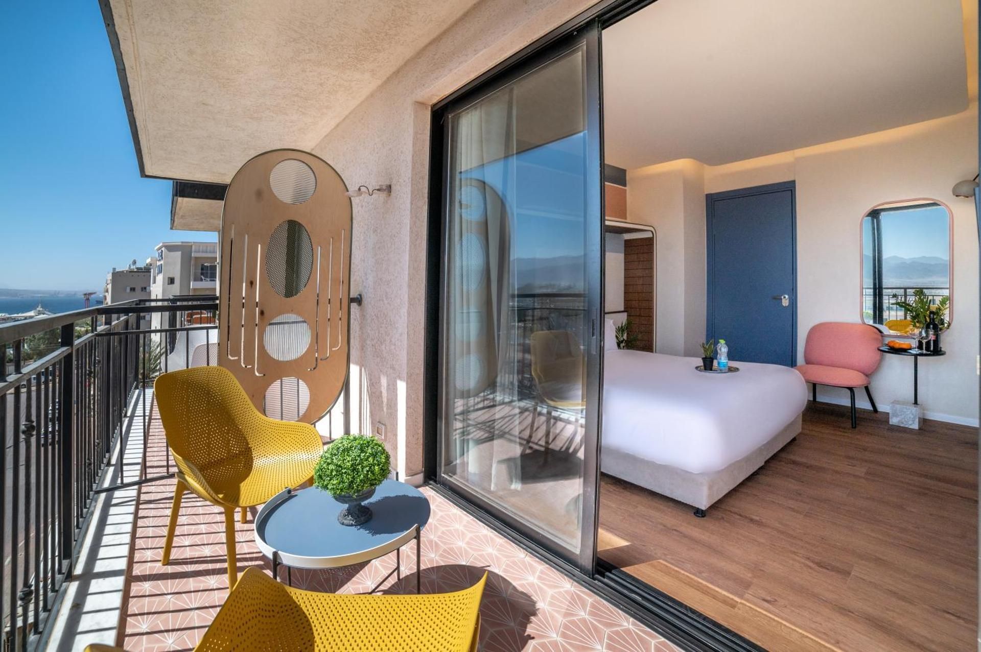 Stay Eilat Queen Room with Balcony 3