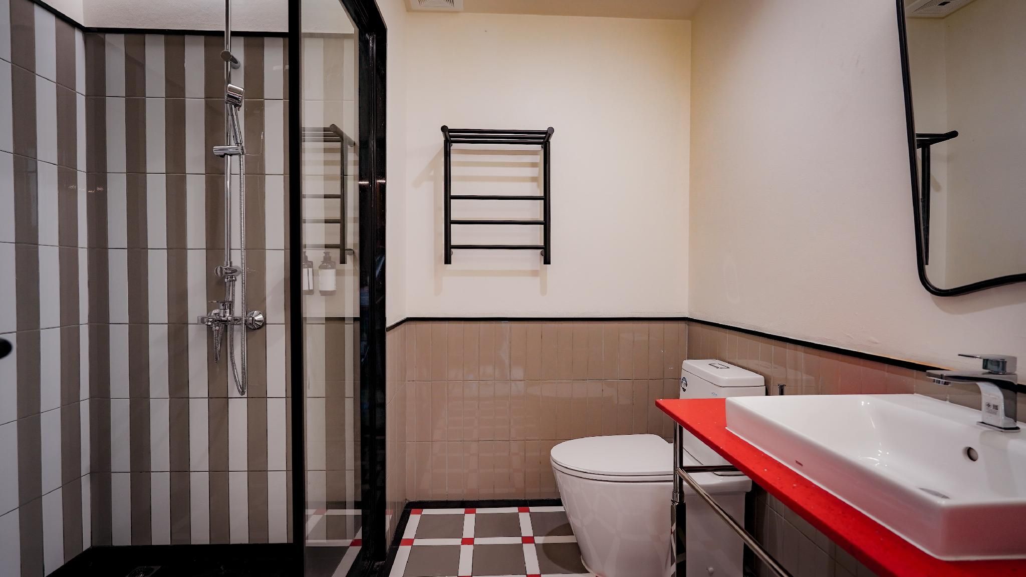 Superior Pool Access