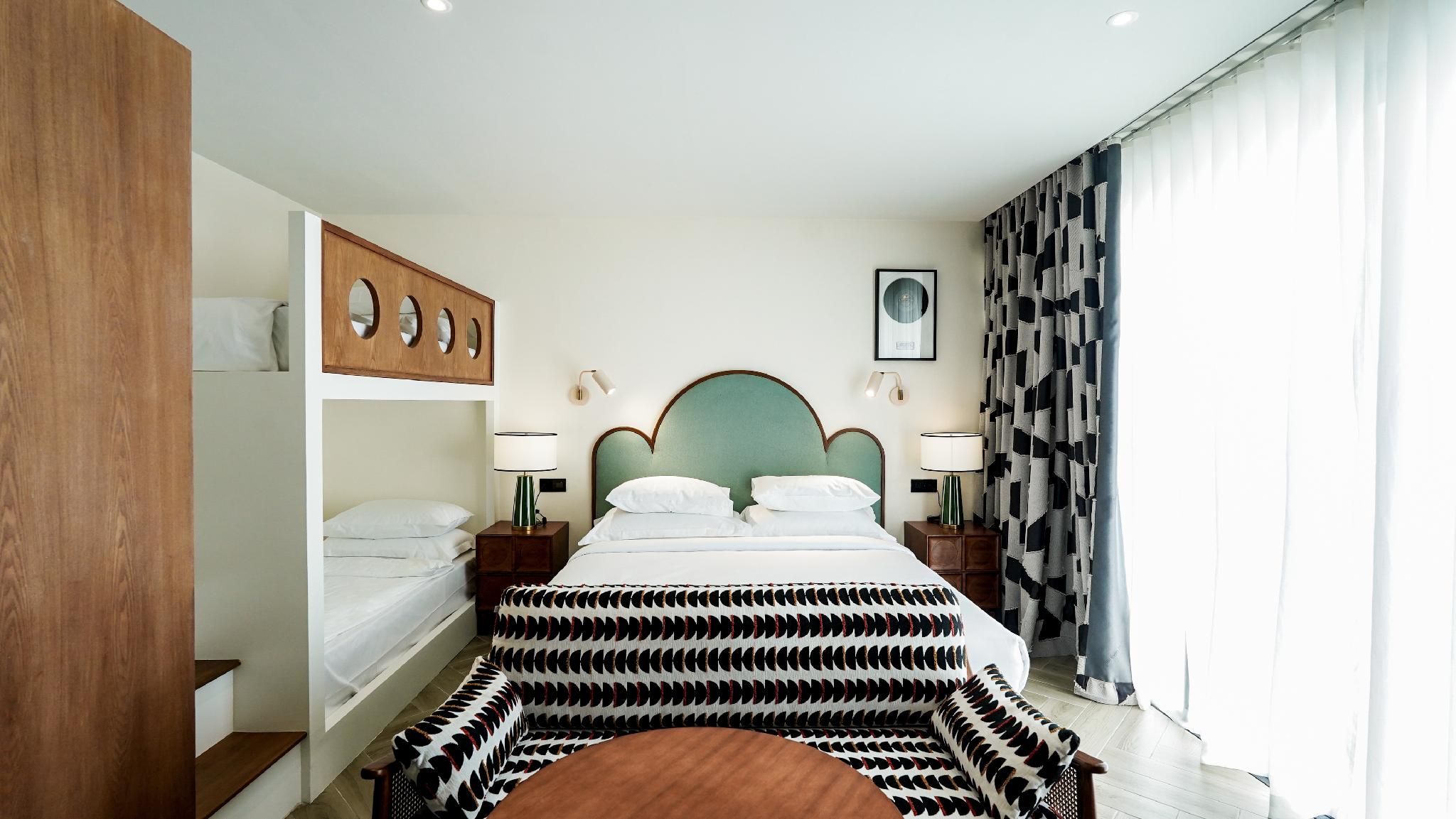 Two-Bedroom Suite