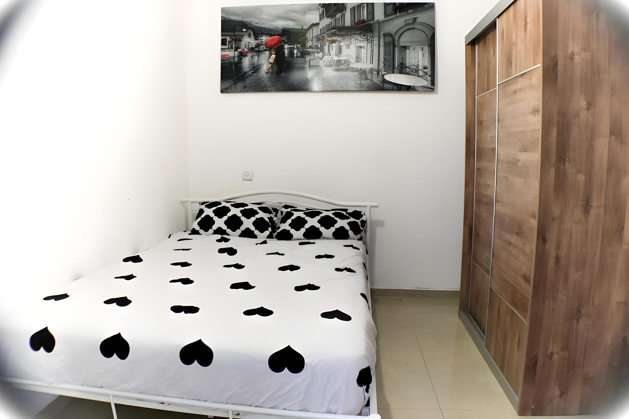 3-Bedroom Apartment