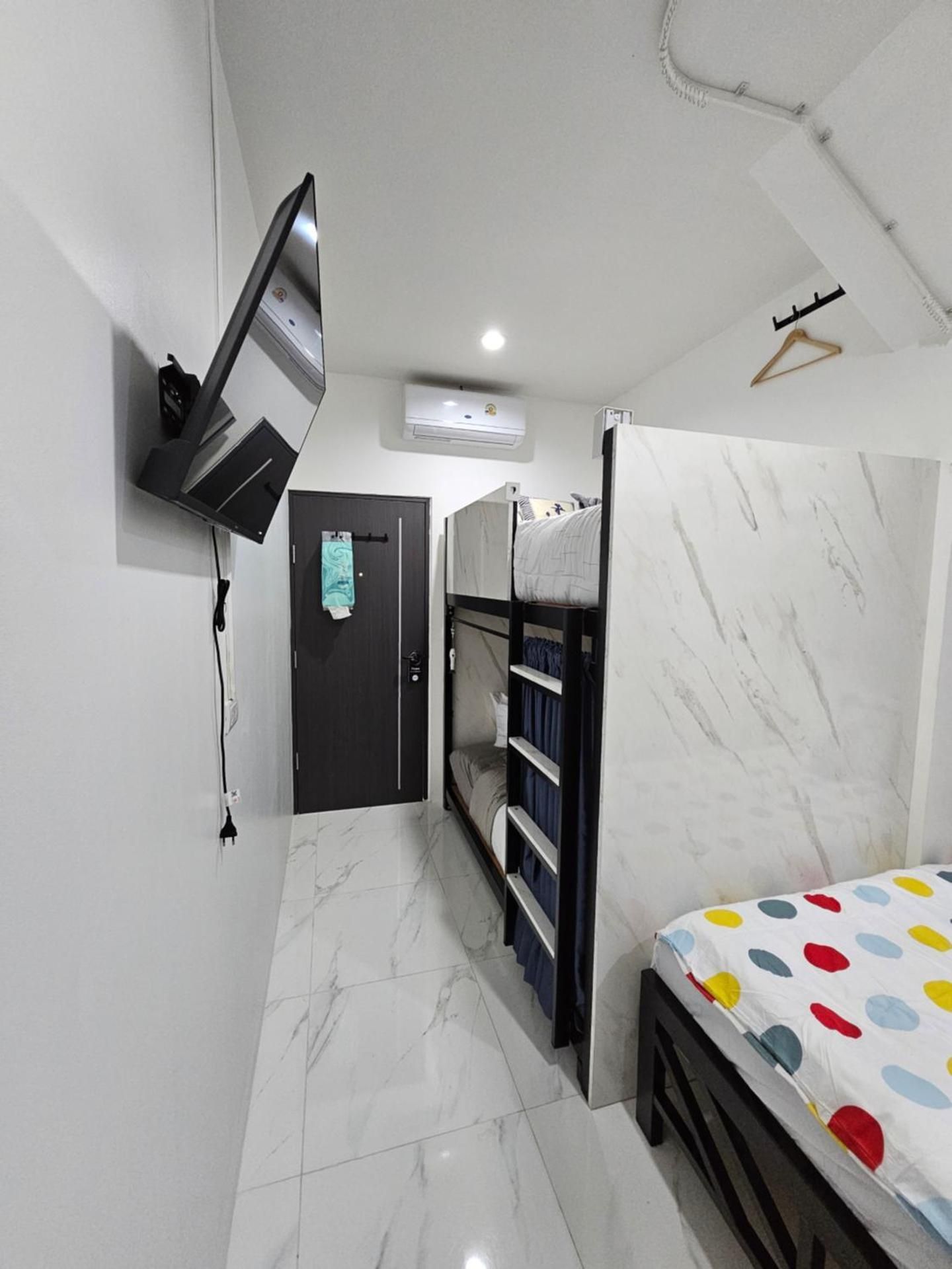 Triple Room (Non-Smoking)