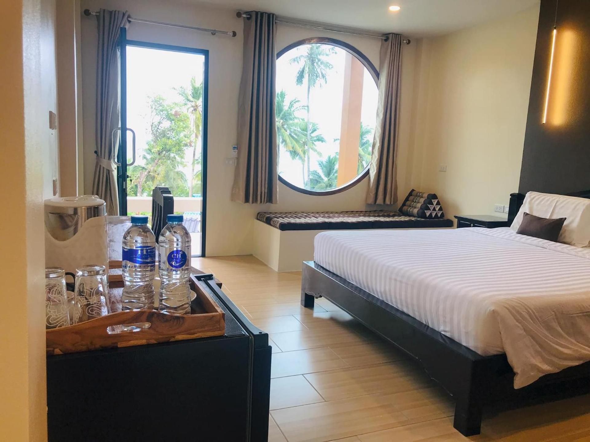 Deluxe Double or Twin Room with Ocean View