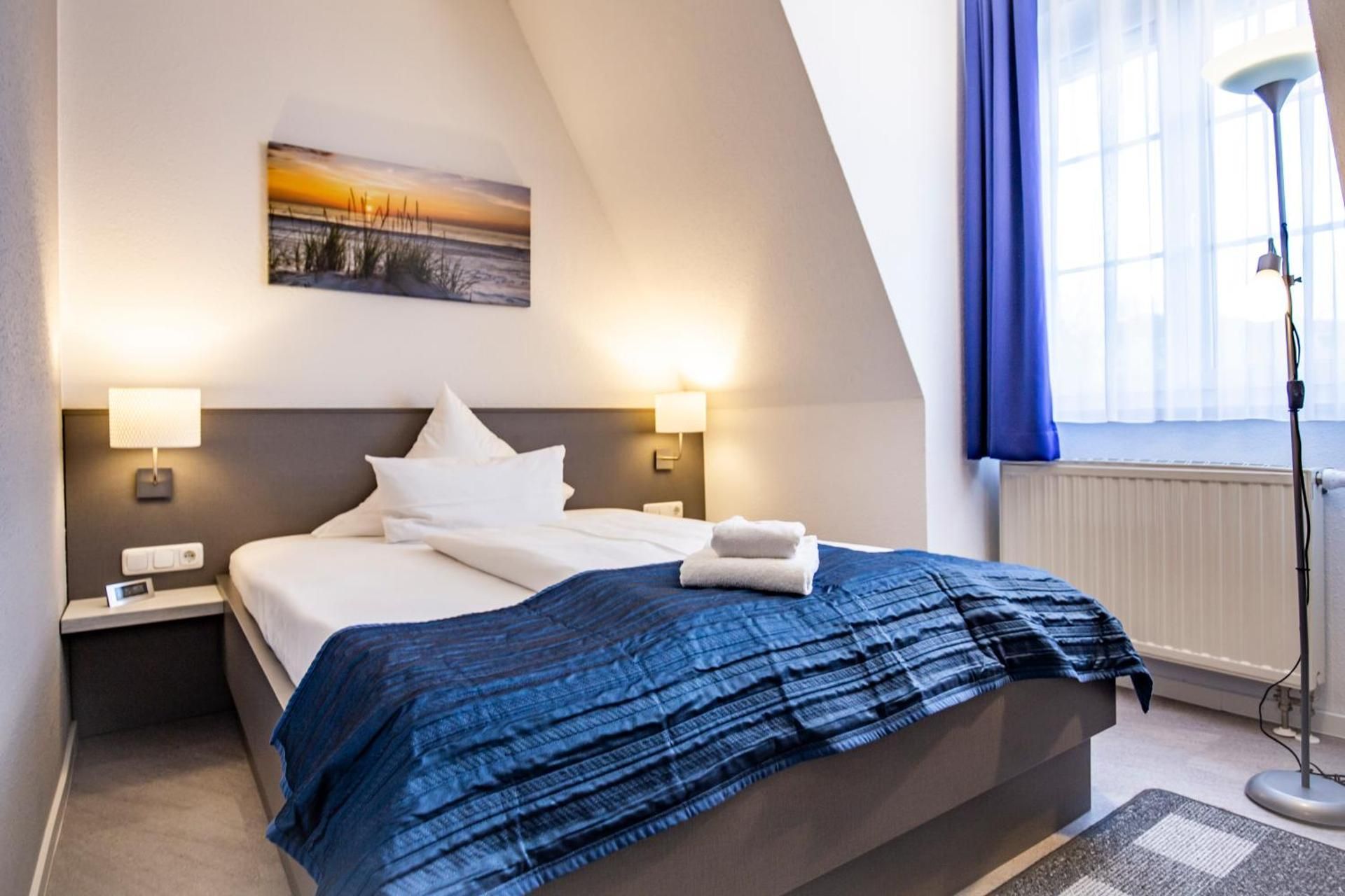 Standard Single Room with Shower