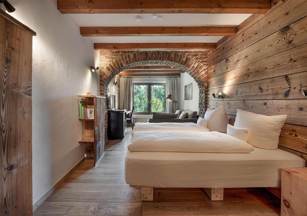 Deluxe Double Room with Bath