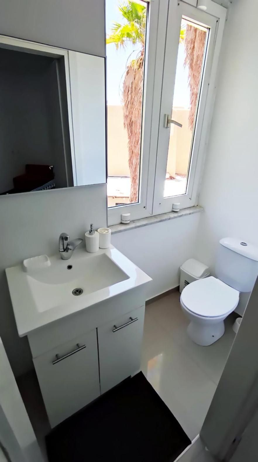 Quadruple Room with Private Bathroom