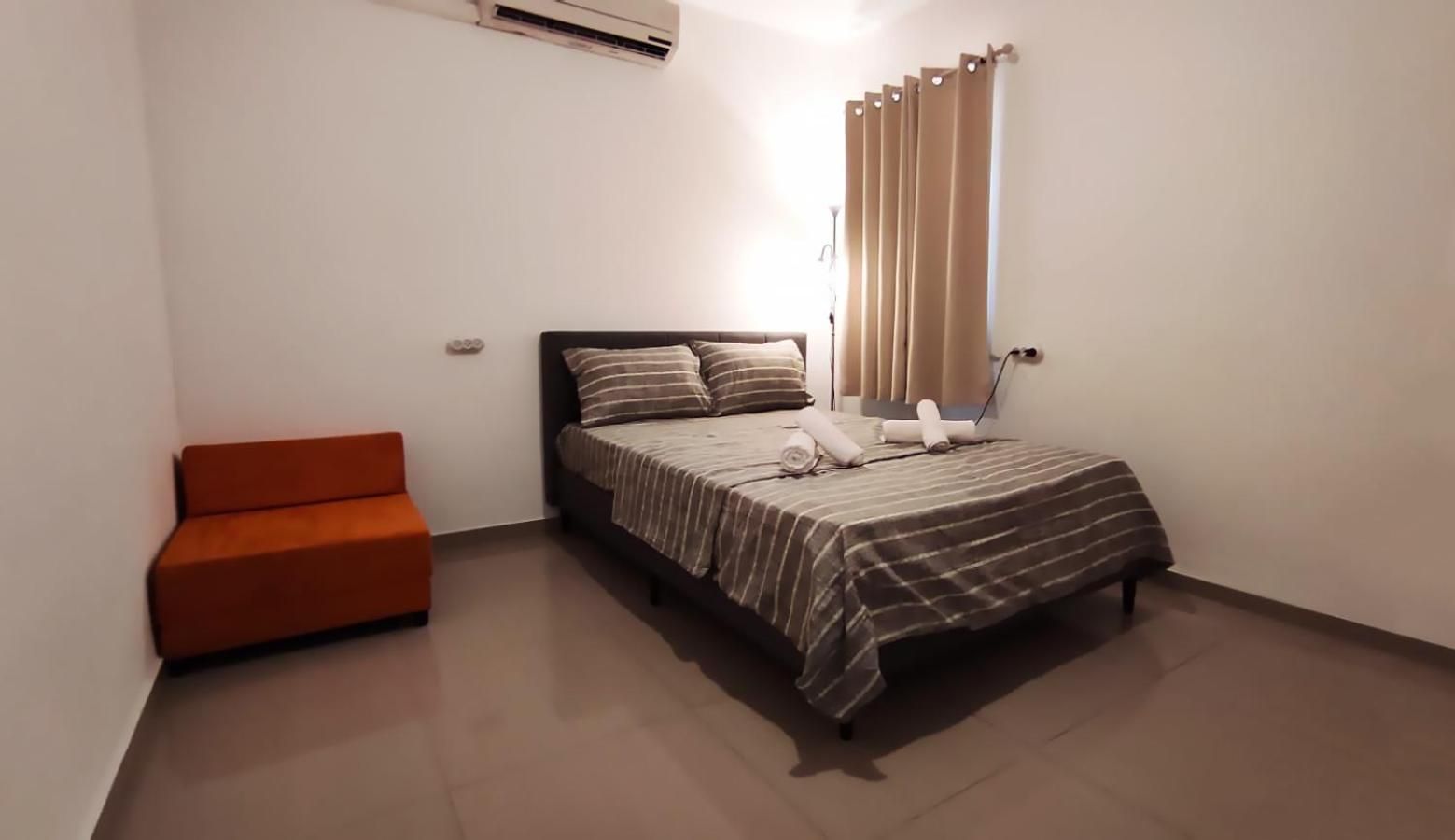 Triple Room with Private External Bathroom