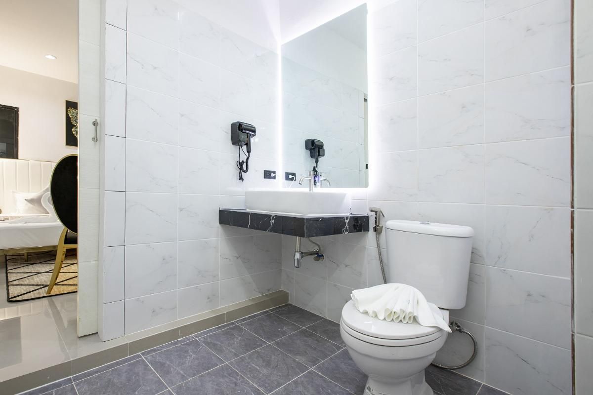 Jacuzzi Suite Water Villa