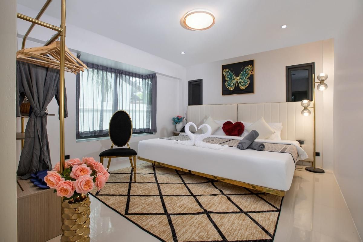 Jacuzzi Suite Water Villa