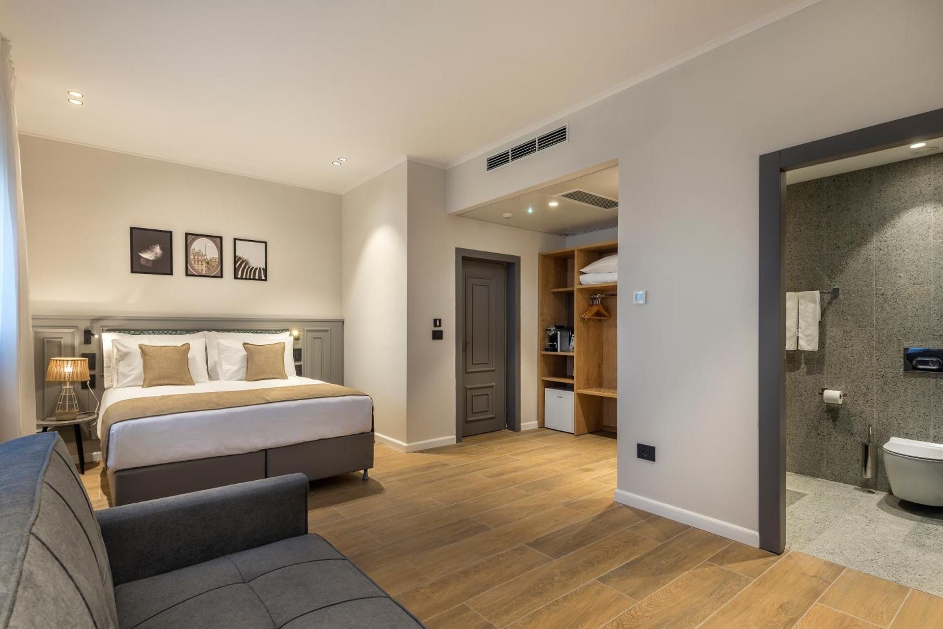 Standard Spacious Room