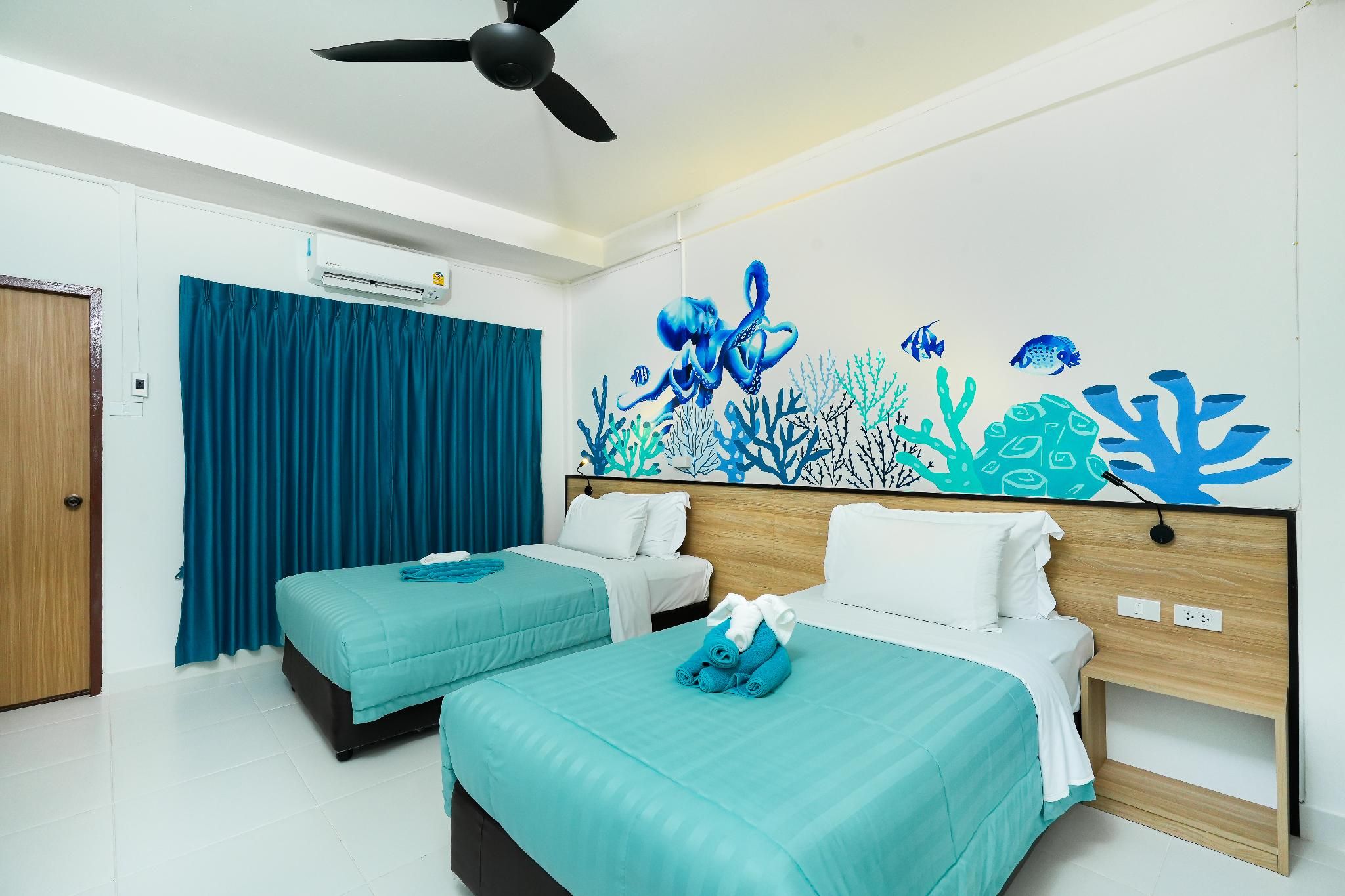 Touch Sea Boutique Hotel&Bistro Superior City View Twin Room