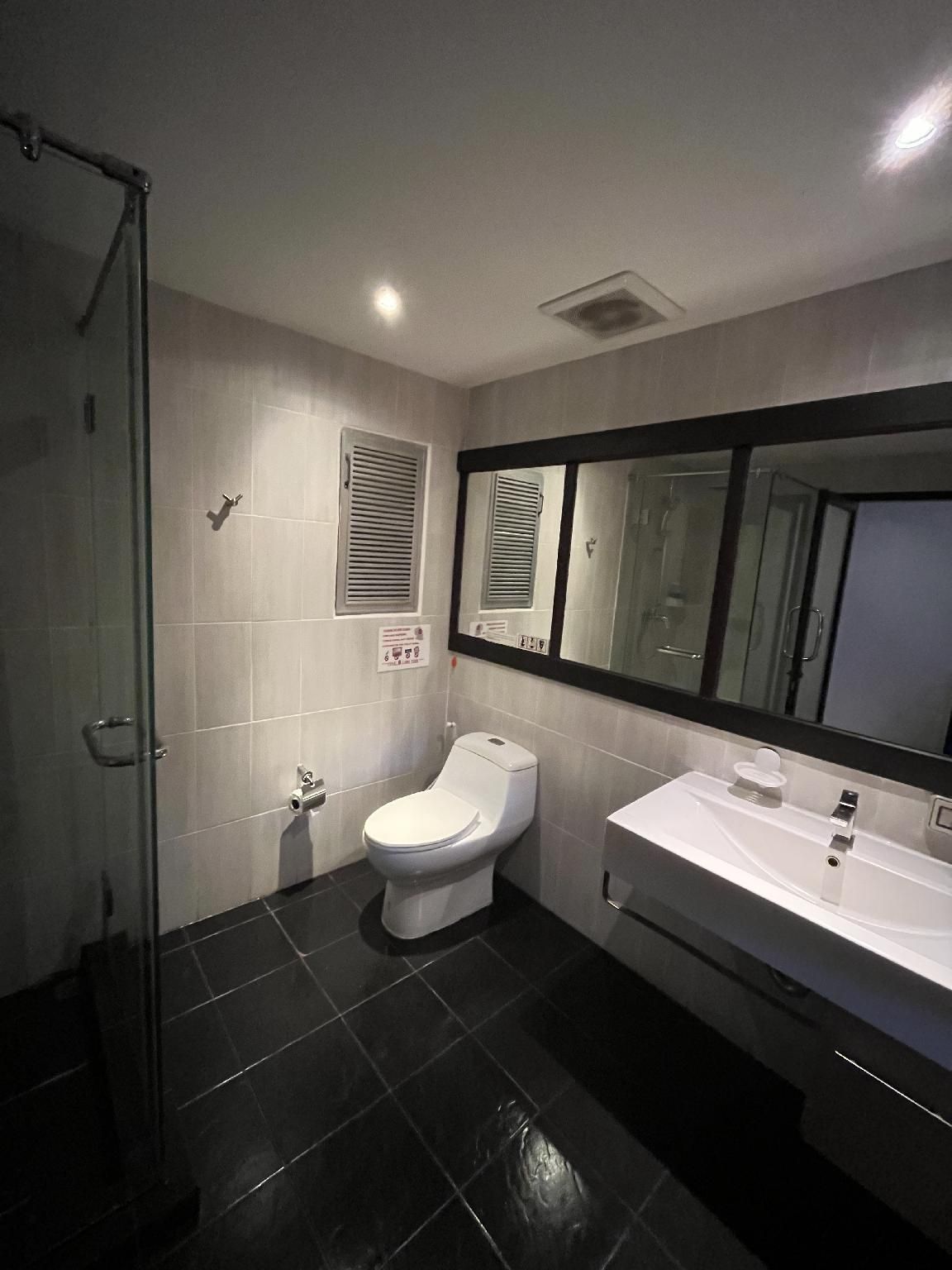  Fantastic Karon Beach Hotel Standard Room 2