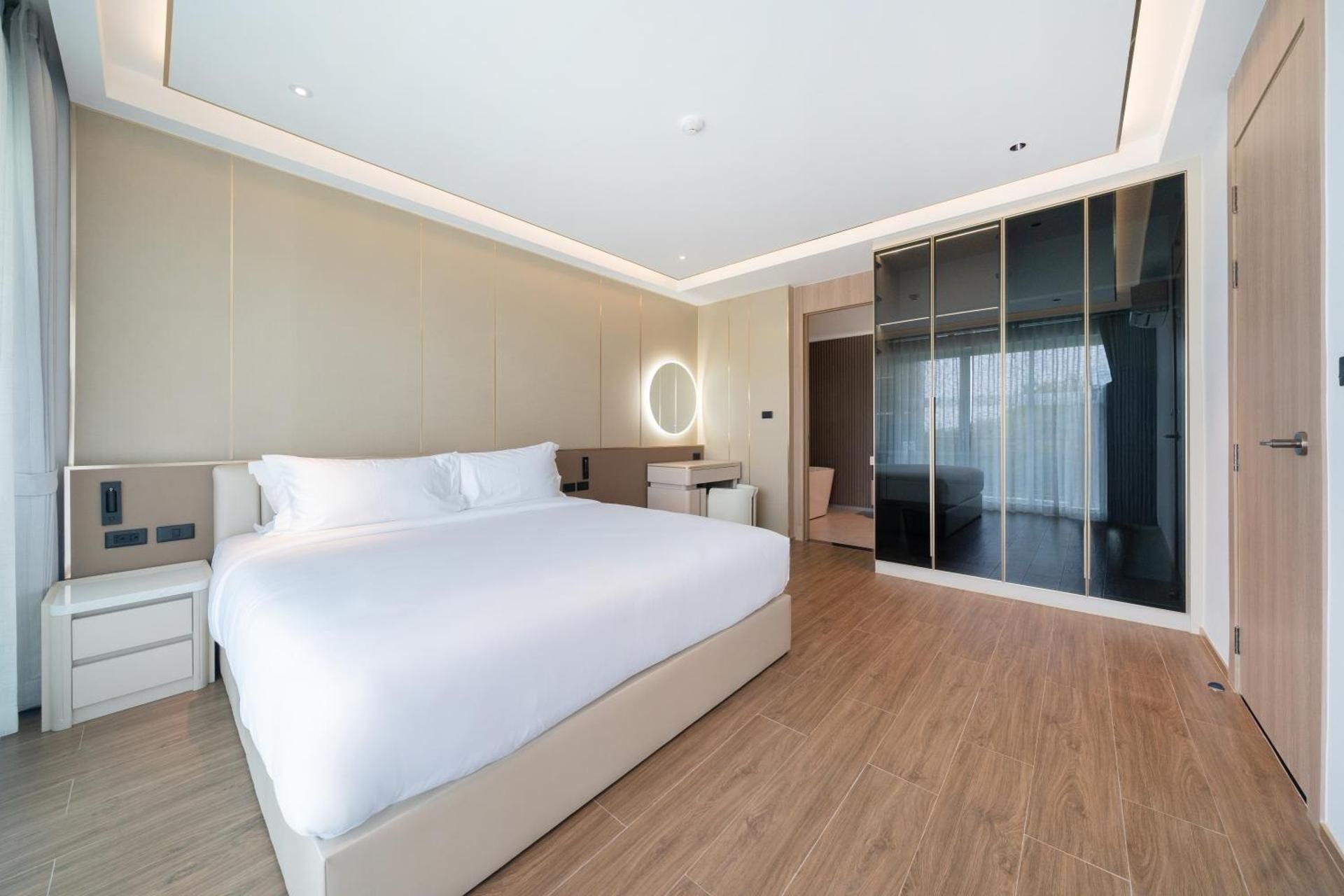 Two-Bedroom Suite
