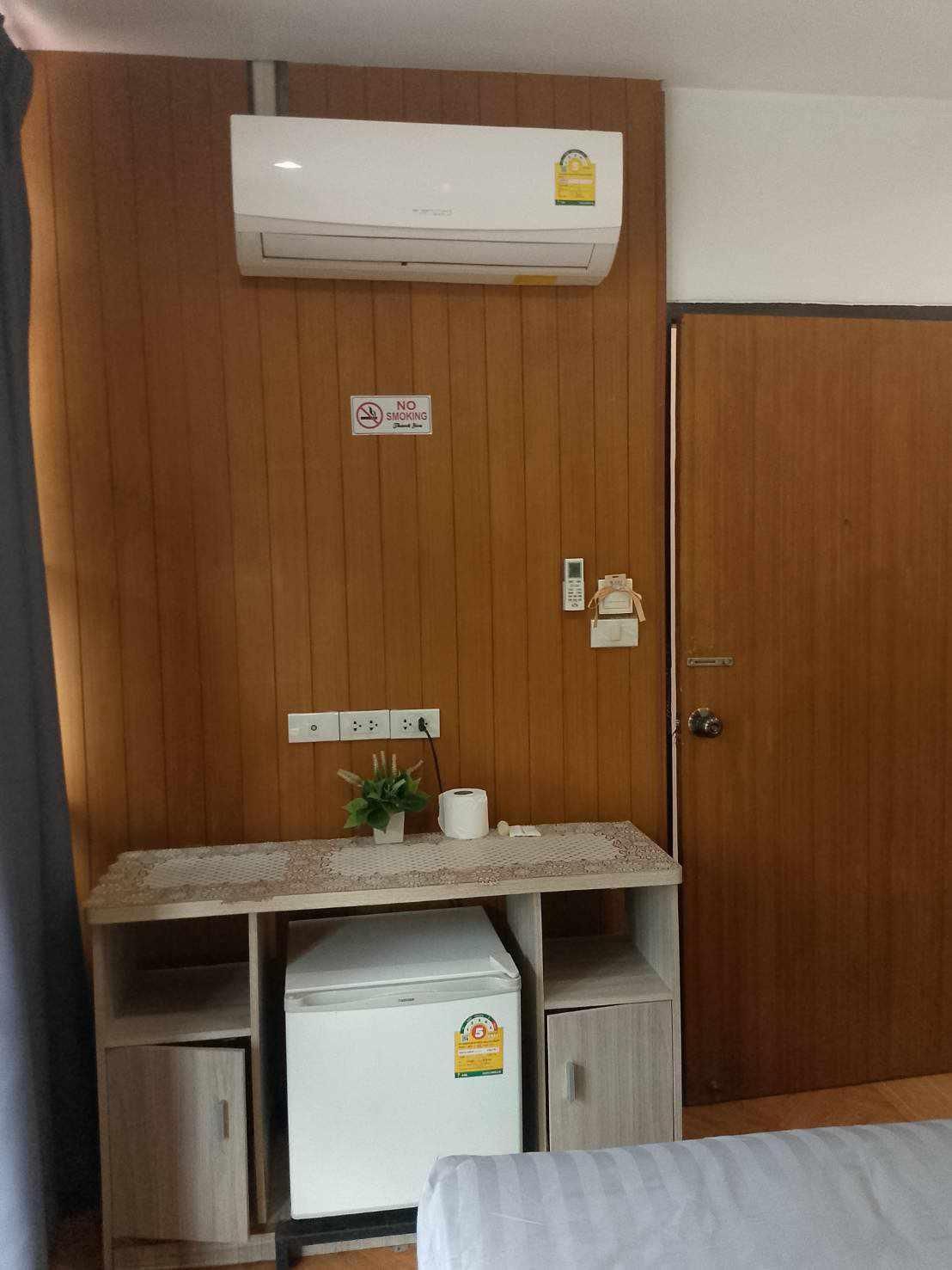 lucky guesthouse Classic Double or Twin 2