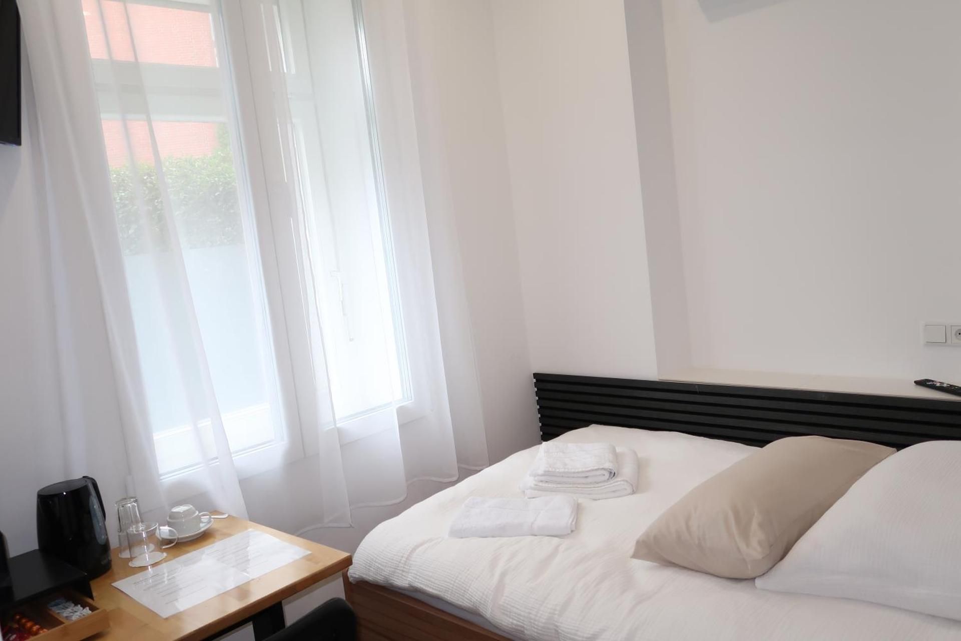 Economy Single Room