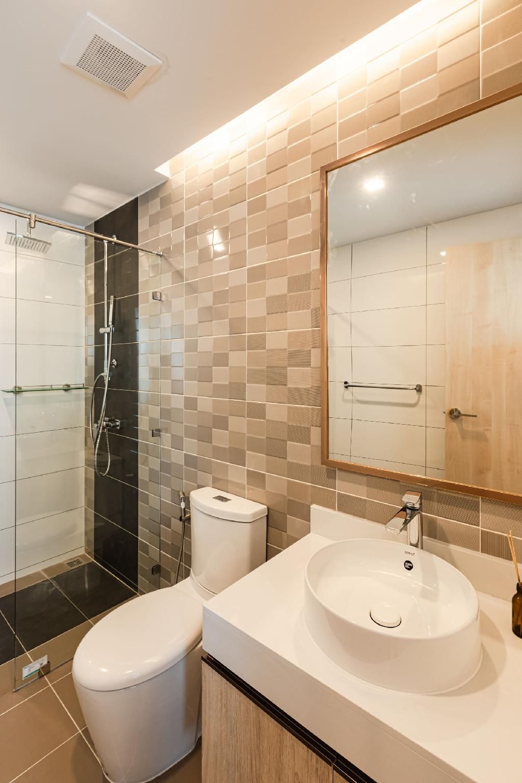 Classic One-Bedroom Apartment