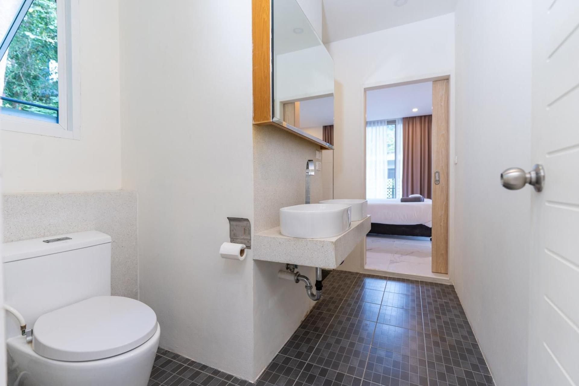 Three-Bedroom Apartment with Sea View