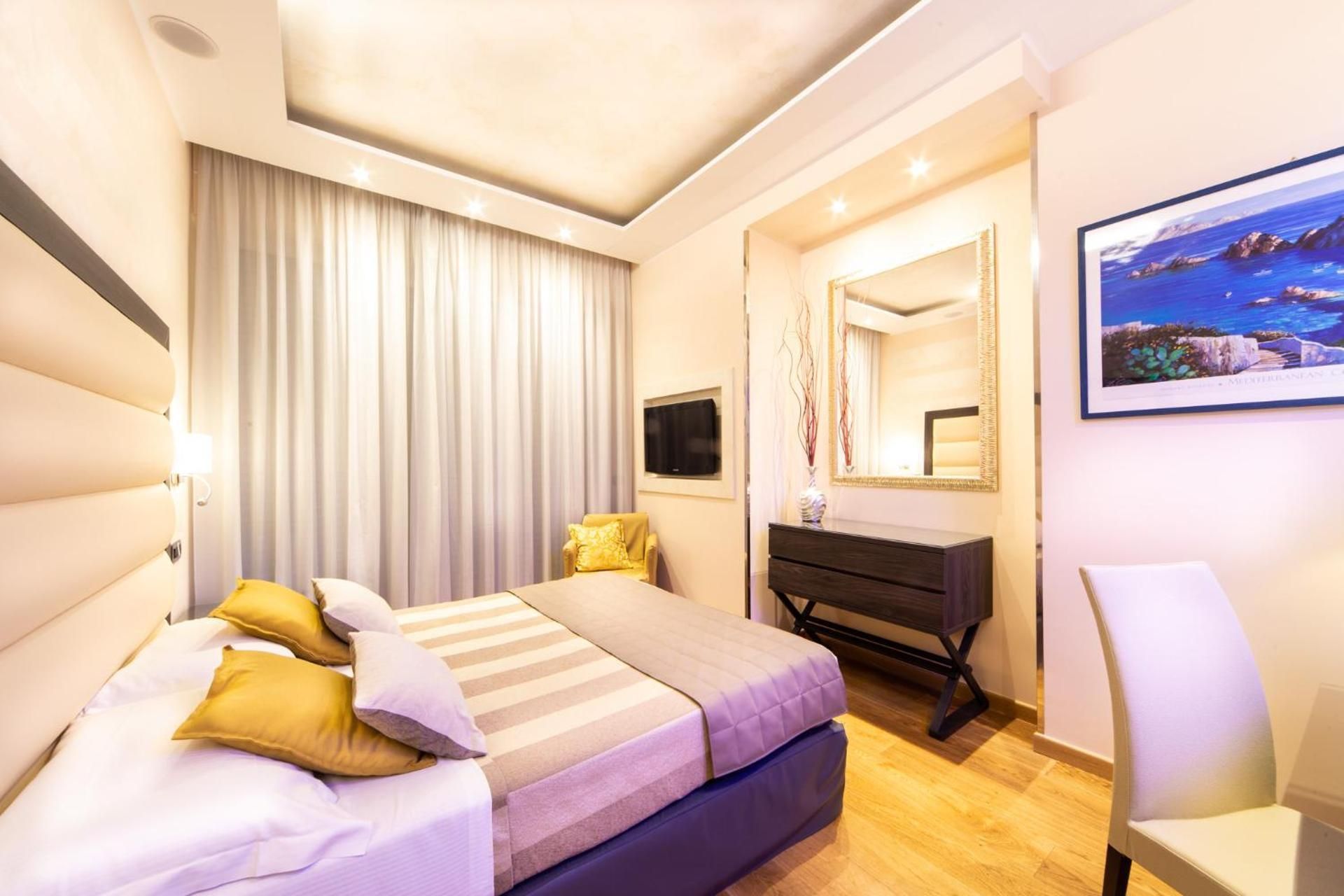 Junior Suite with Balcony