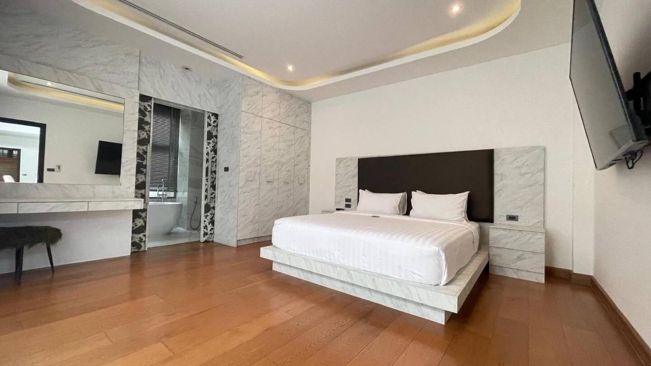 3 Bedroom