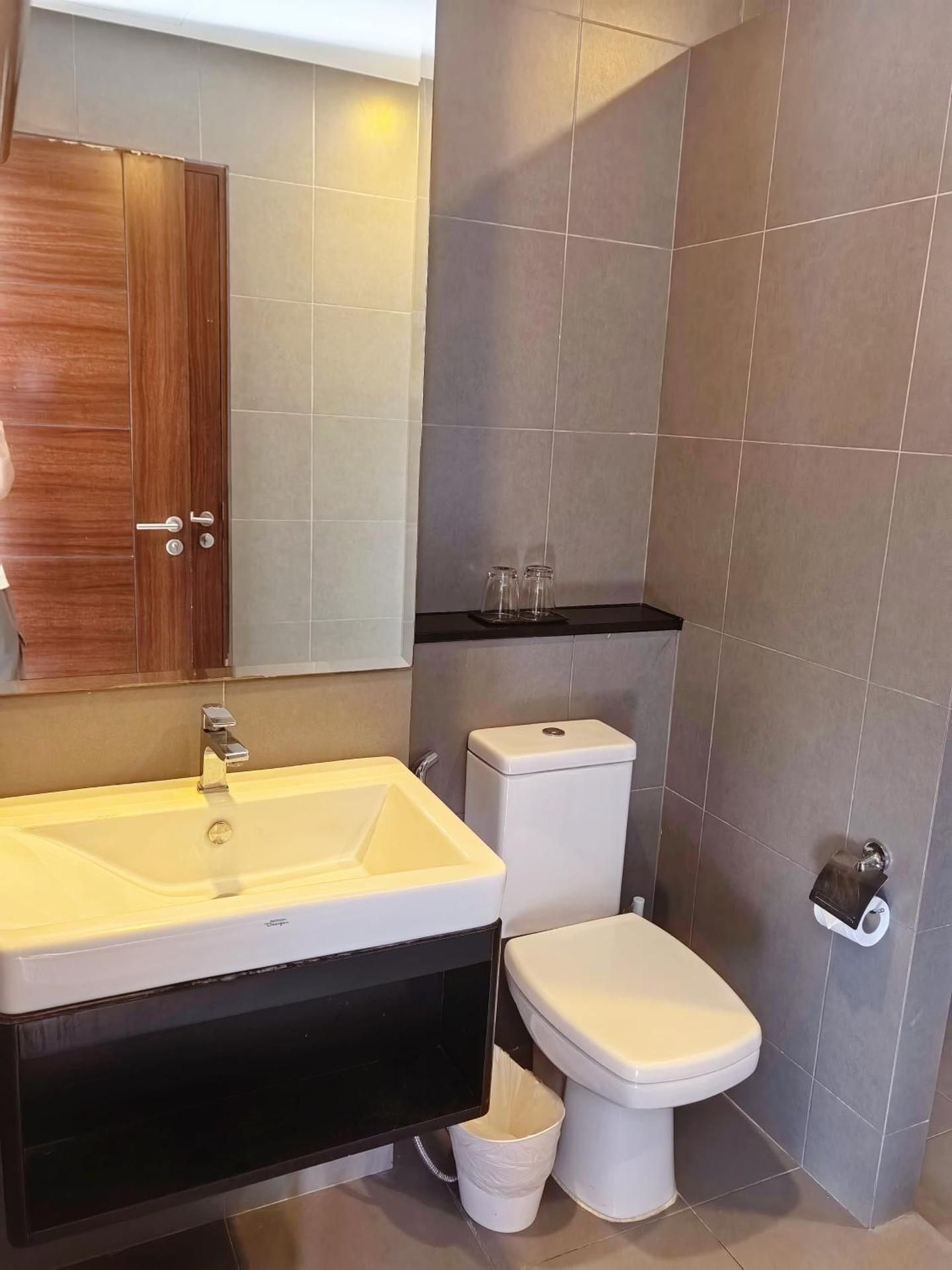 九雅集 The Nine Refined Retreats Deluxe King Studio