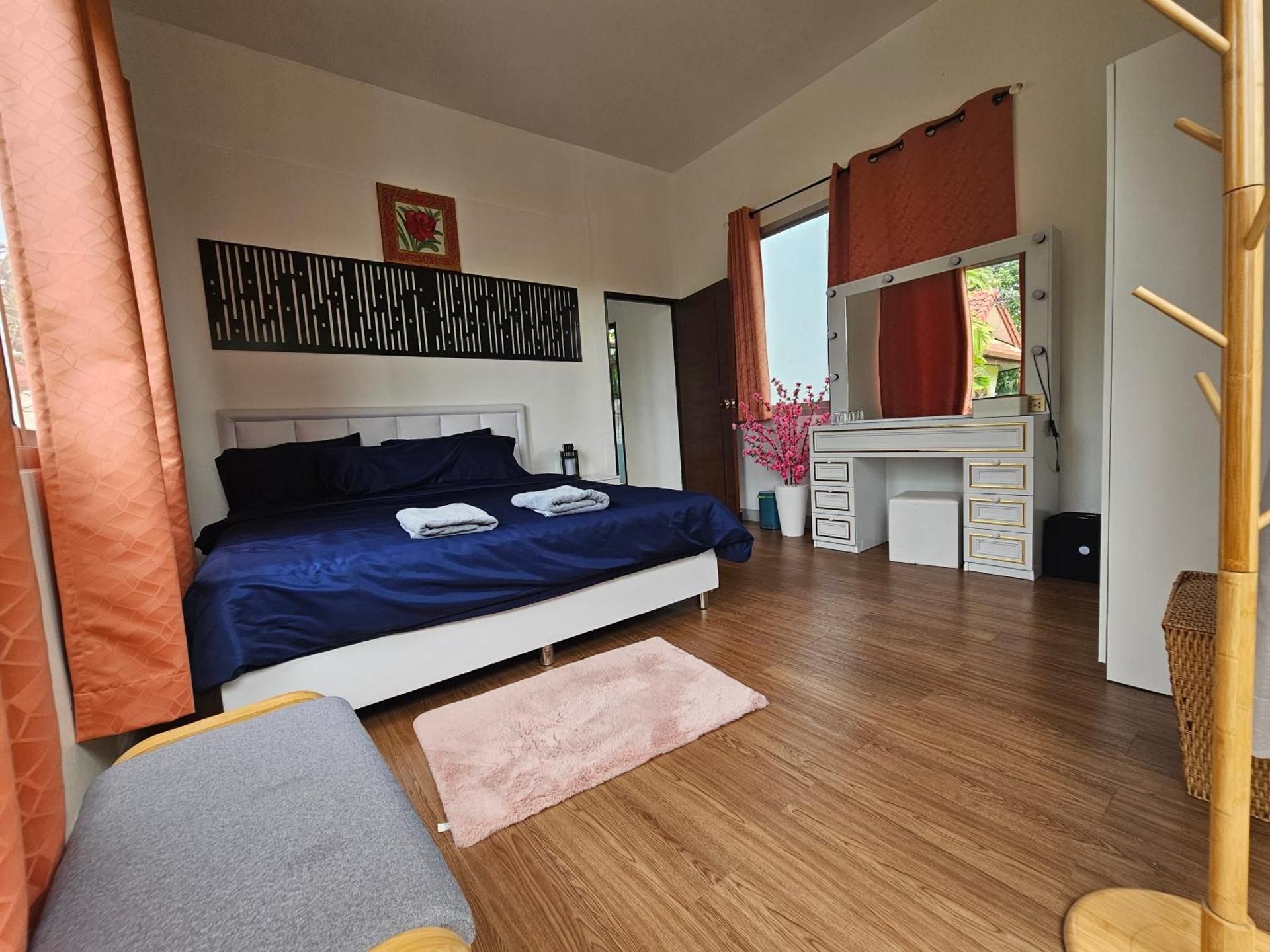 Quadruple Room with Shared Bathroom