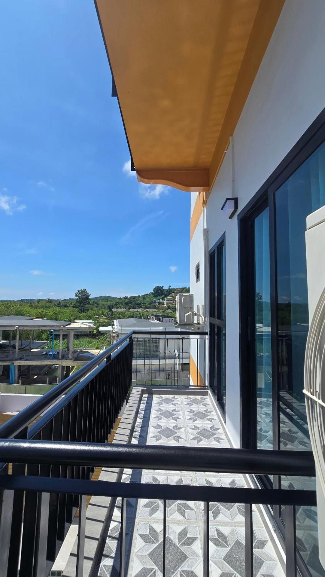 Premier King Room with Pool View