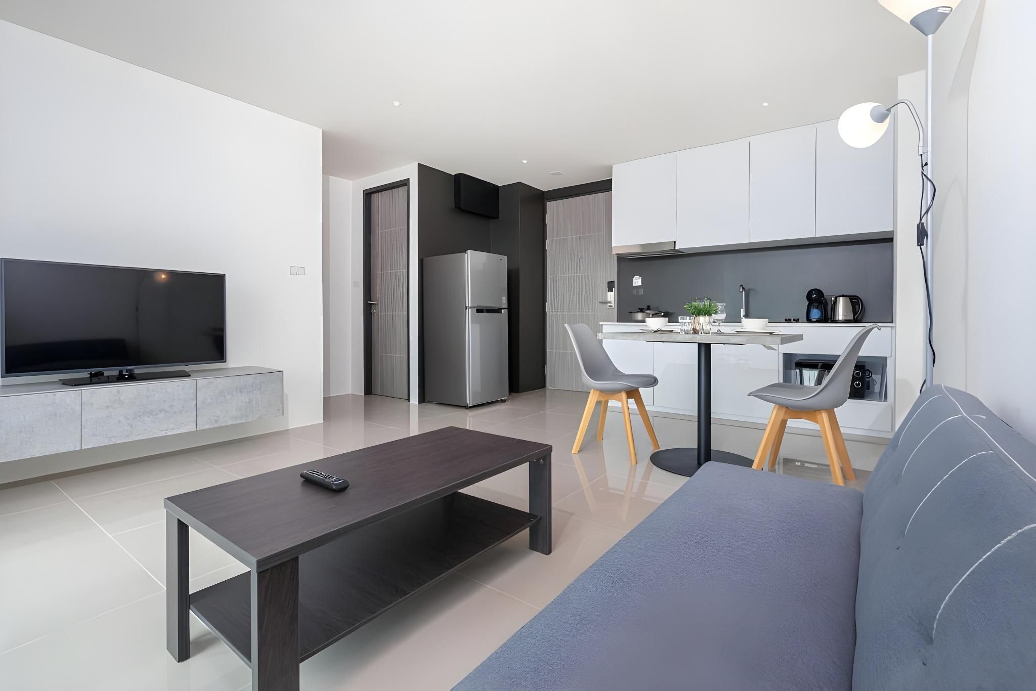 Propify Central Serviced Residence Deluxe Suite 3