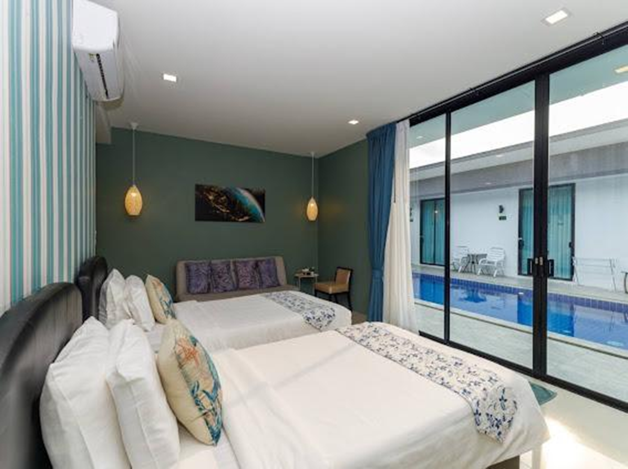 Twin Room