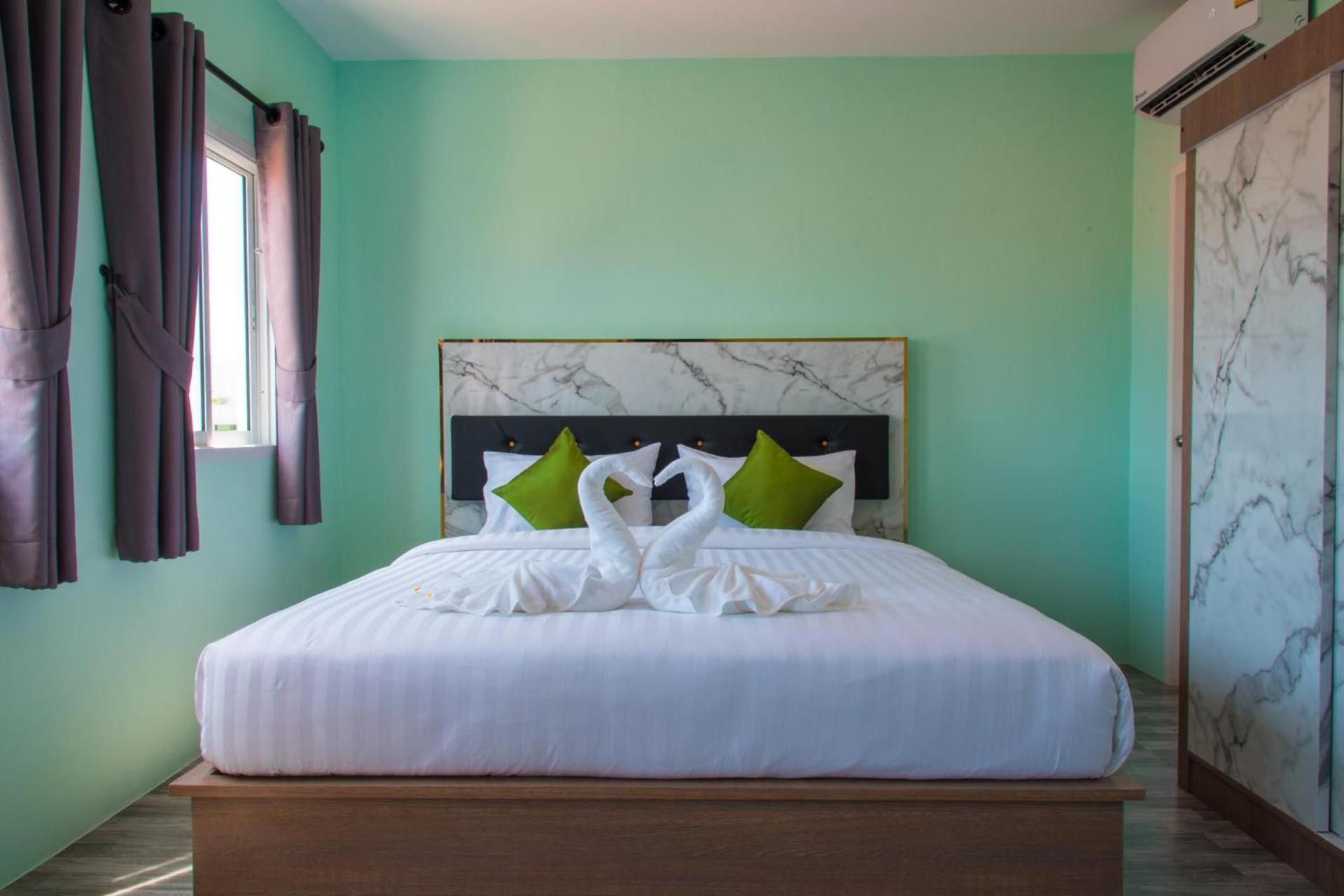Double Room with Balcony (2 Adults + 1 Child)