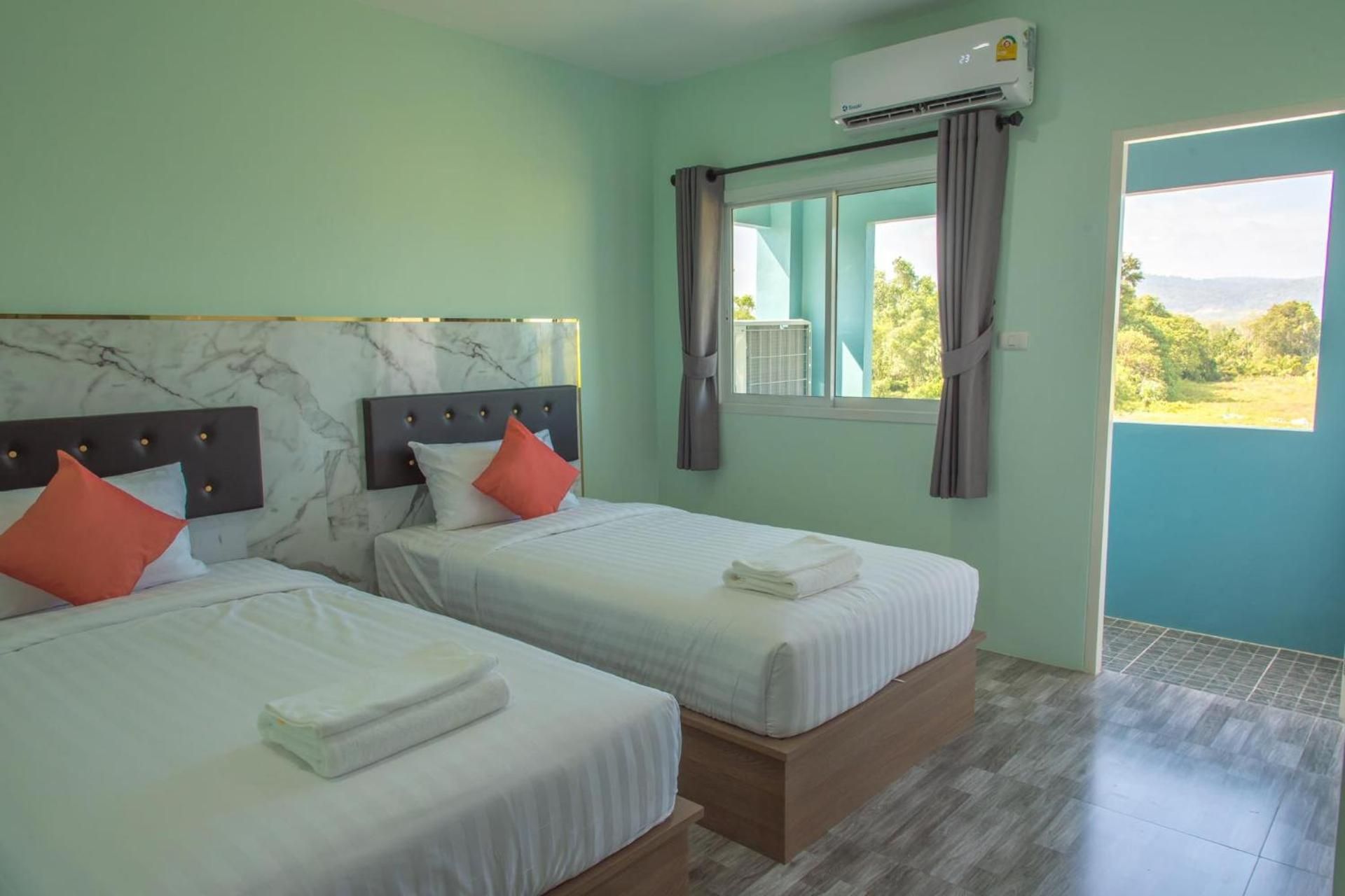Twin Room with Balcony