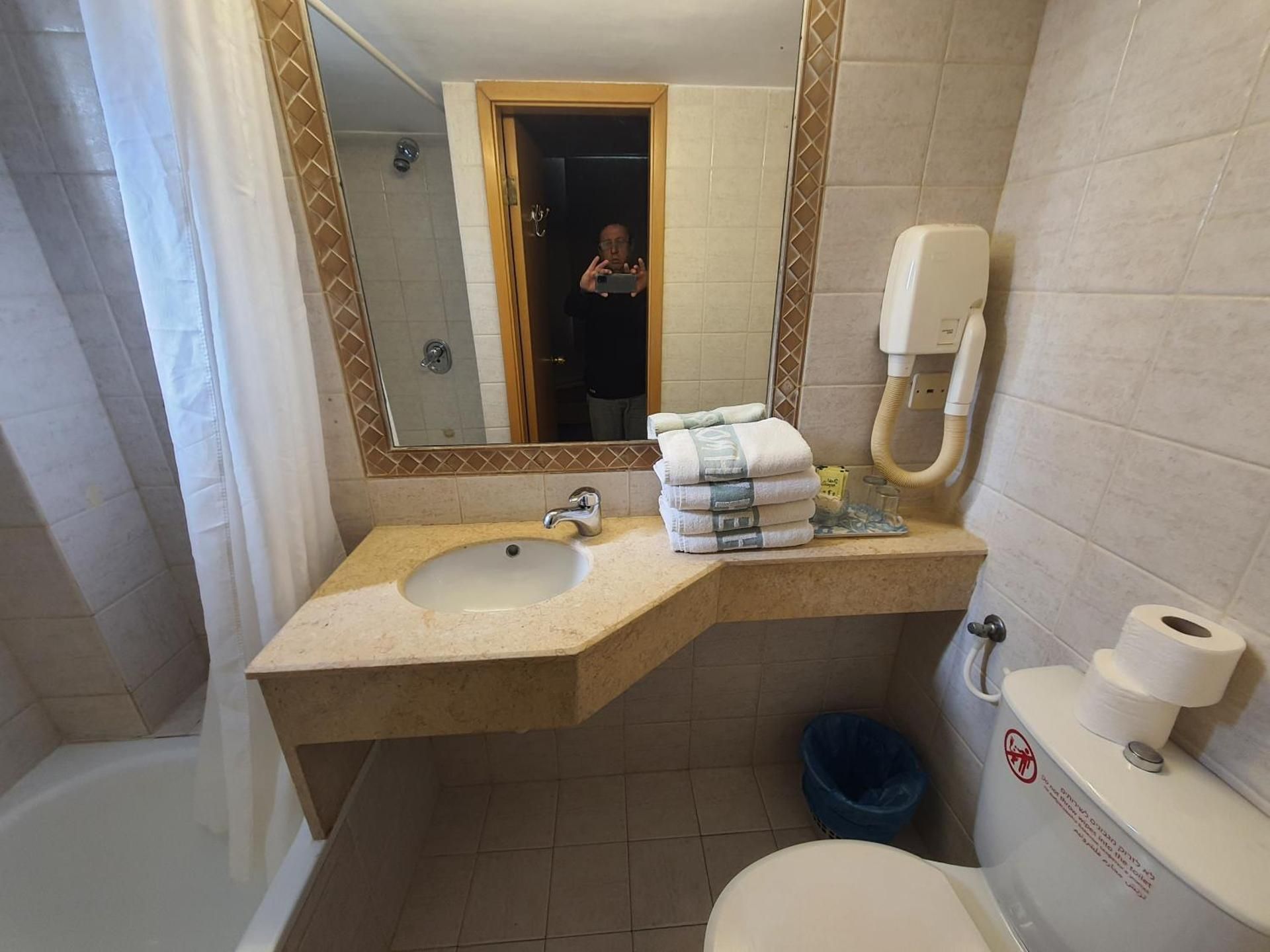 One Bedroom Apartment