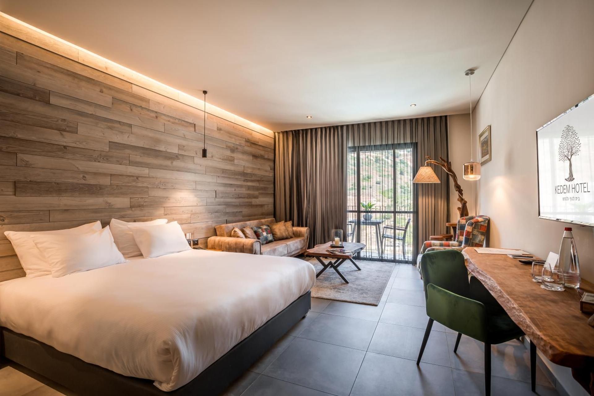 Double room pool view