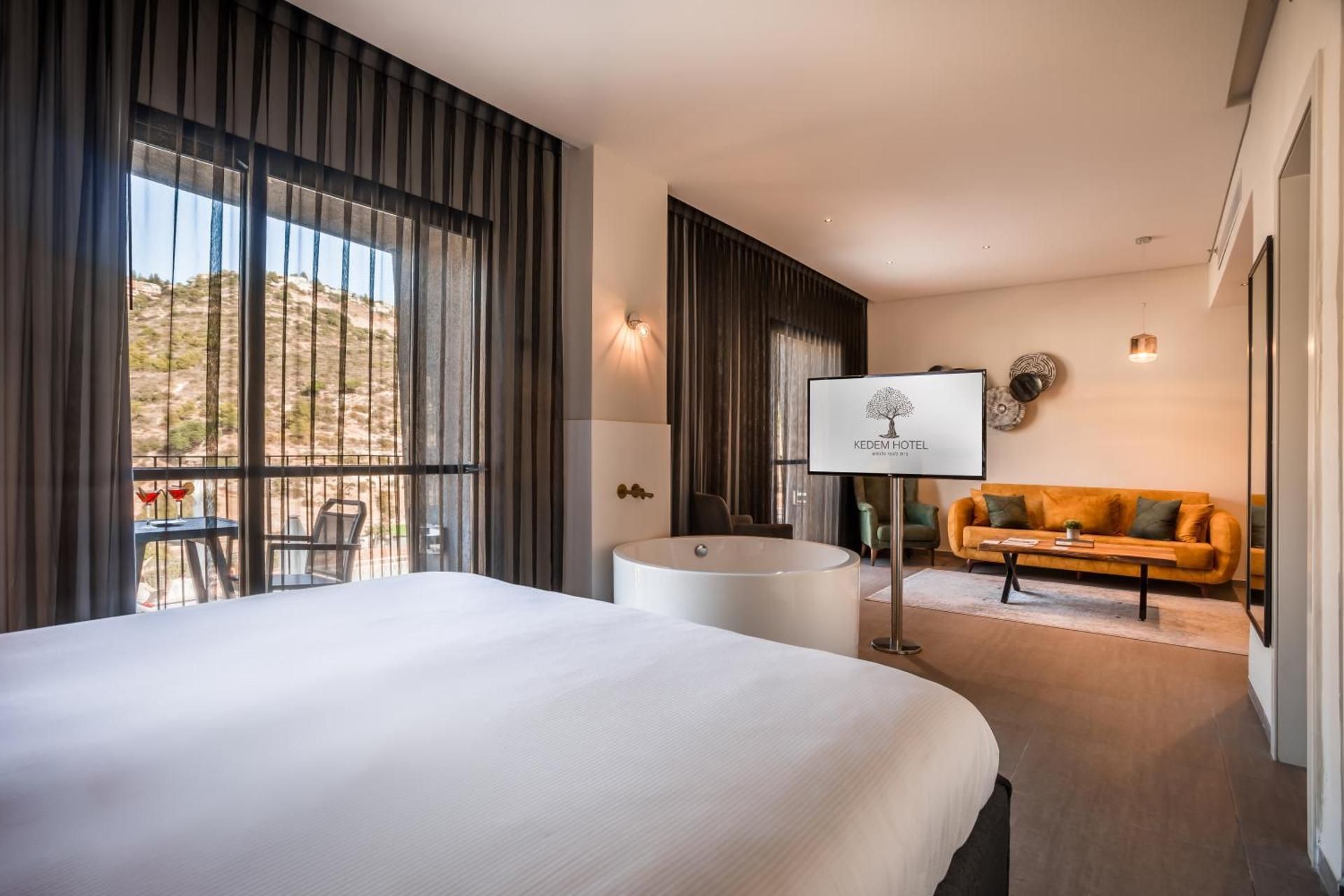 Deluxe Double Room with Balcony