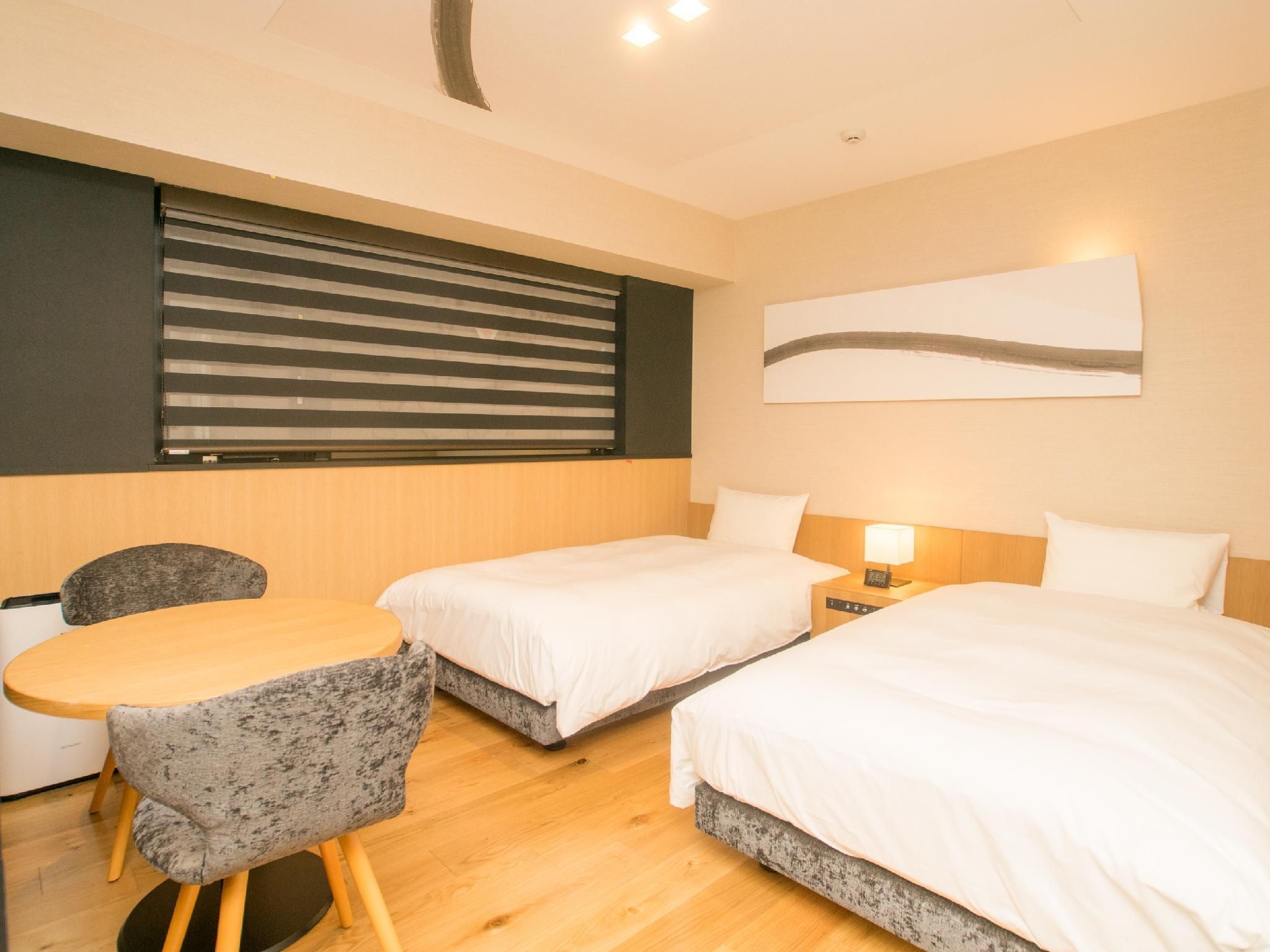 Twin Room - Non-Smoking