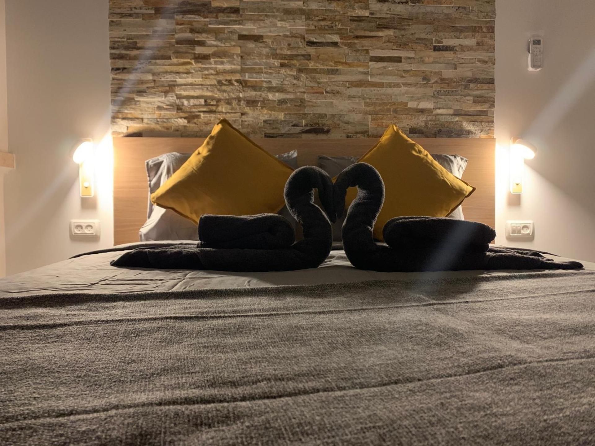 Deluxe Triple Room with Sea View