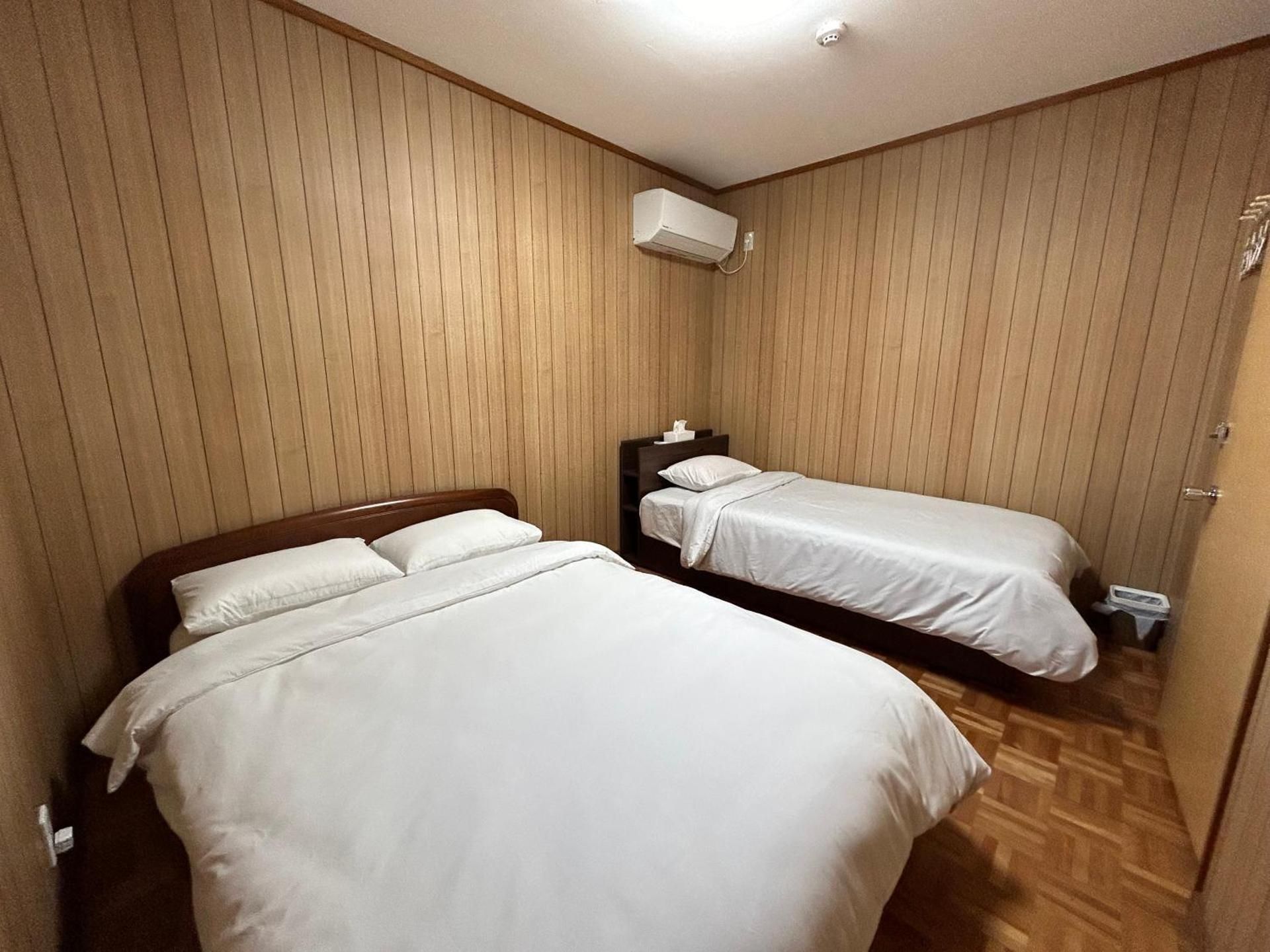 Triple Room with Shared Bathroom