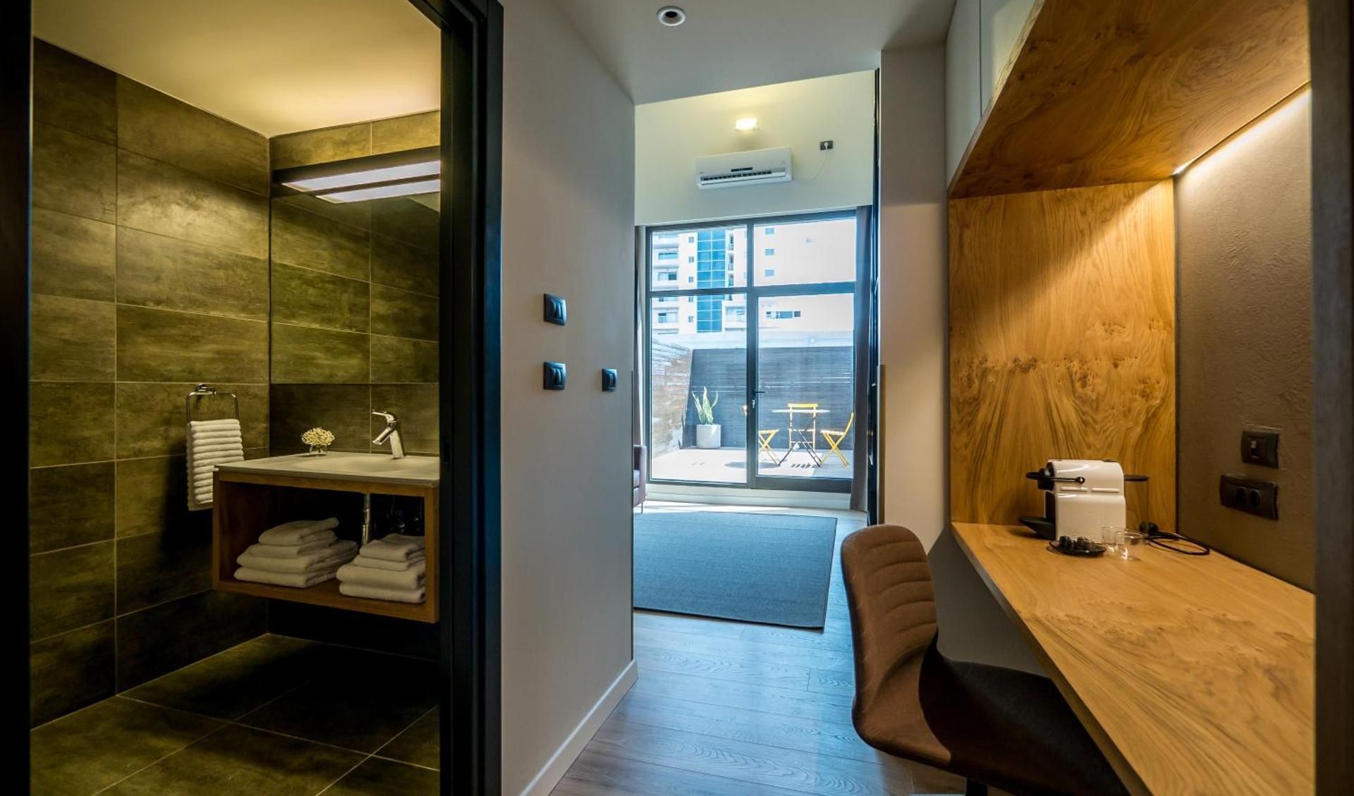 Deluxe Suite Balcony