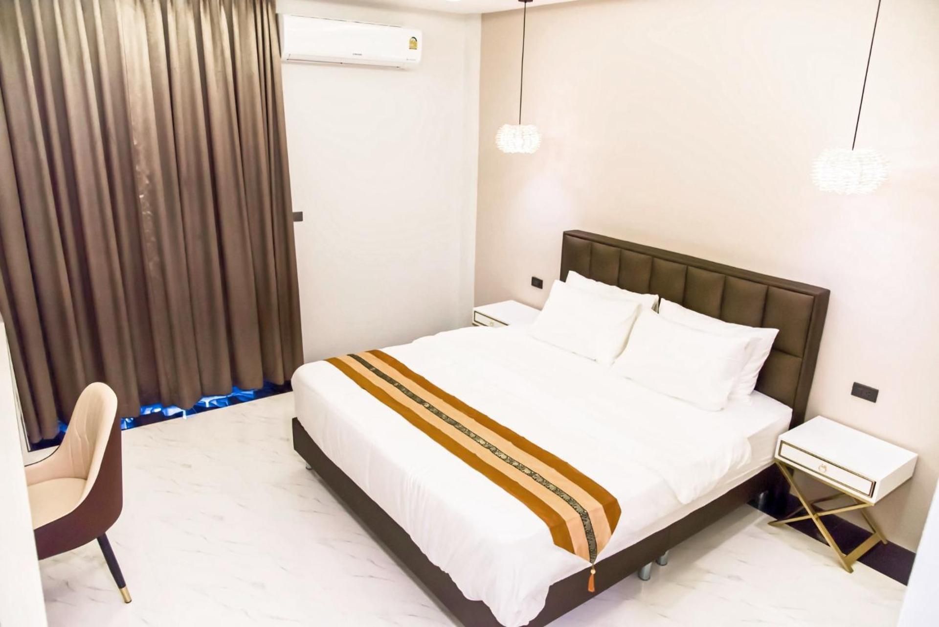 Worachat Boutique Hotel Standard King Room 2