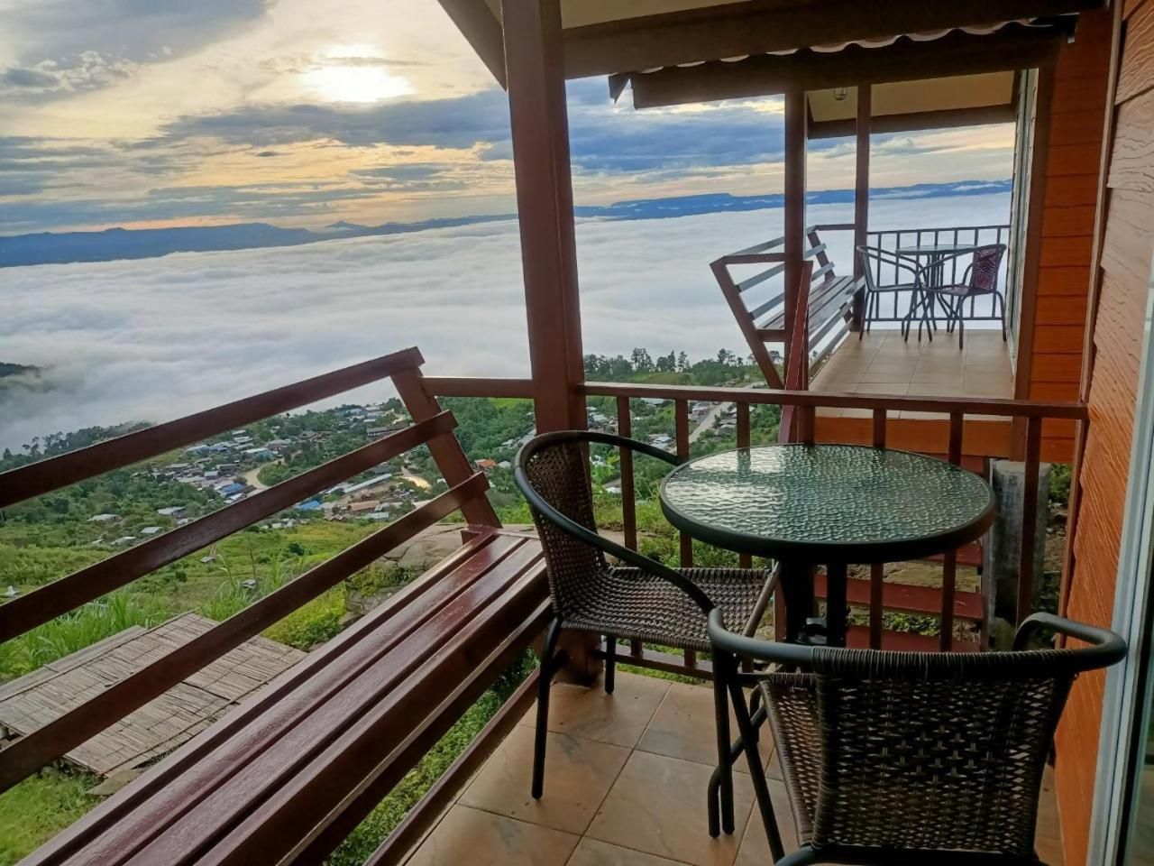 Nuea Tawan @Phu Thap Buek One-Bedroom House 3