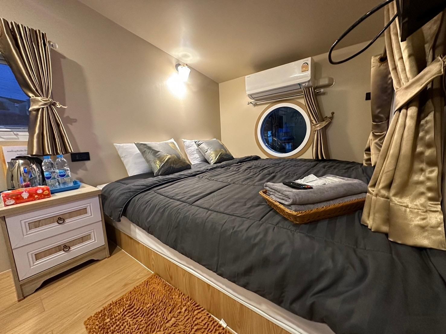 Station Phu Thap Buek Resort Camper Suite