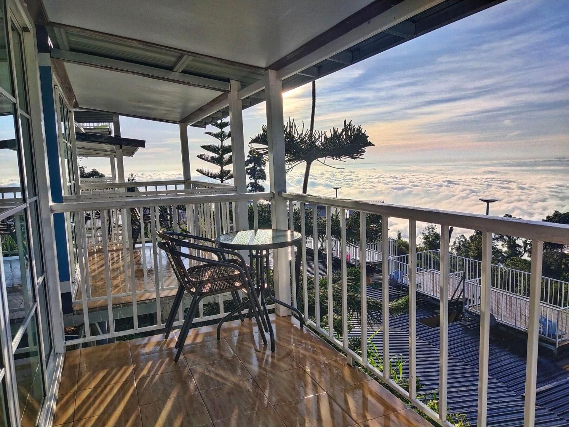 Station Phu Thap Buek Resort Suite Mountain View 2