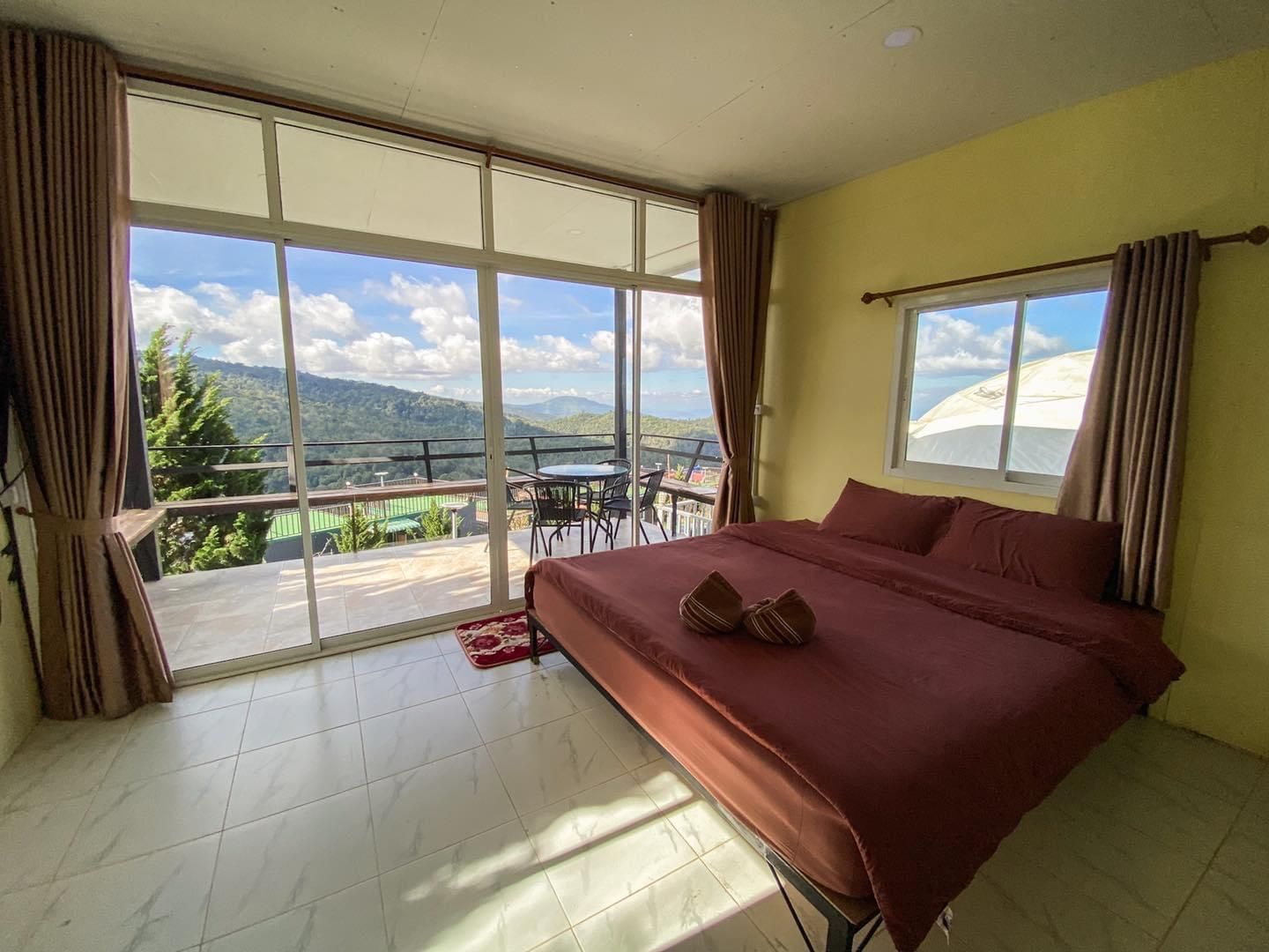One Bedroom Deluxe Mountain View