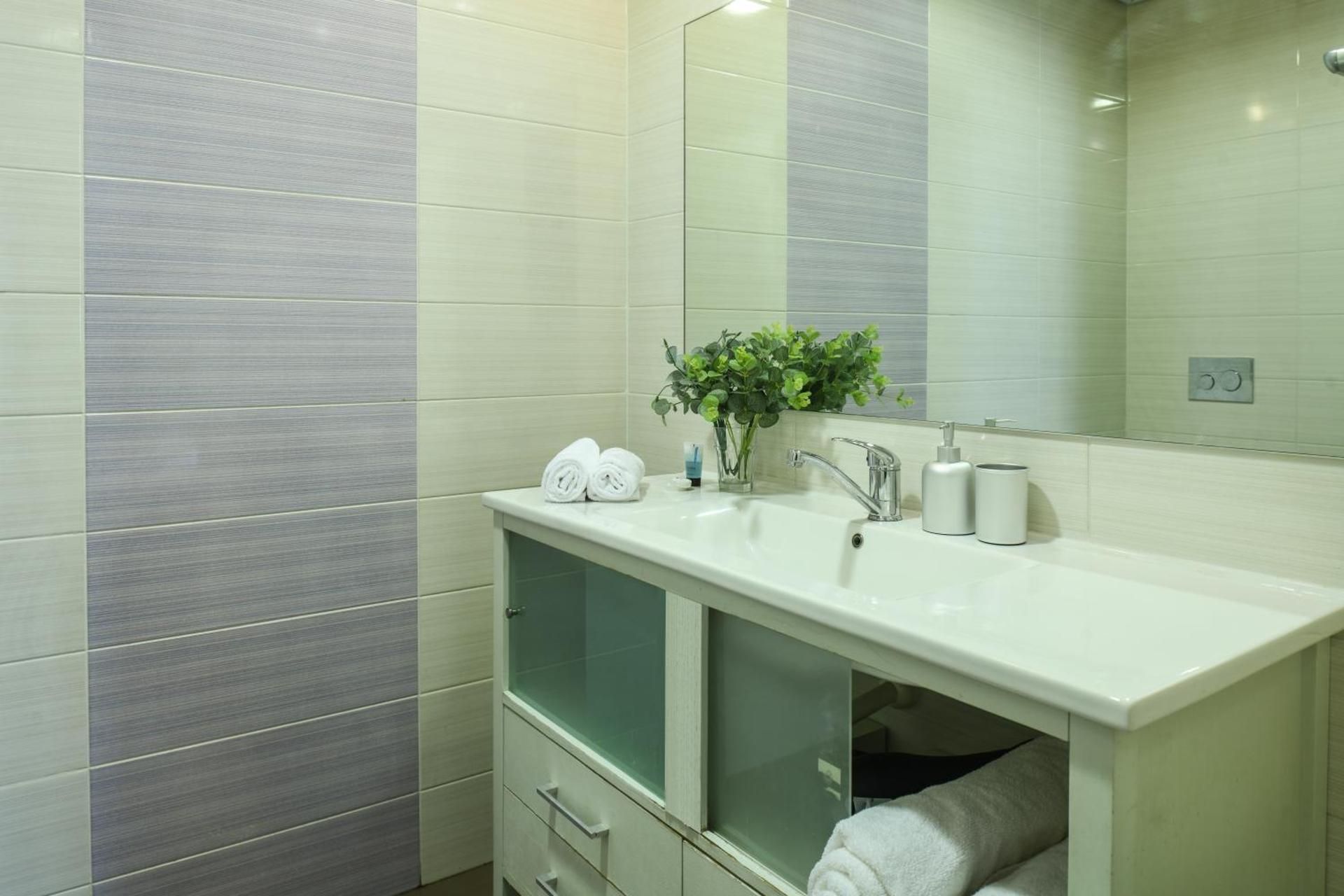 The Printhouse - Downtown Boutique Apartments by Sea N' Rent Studio