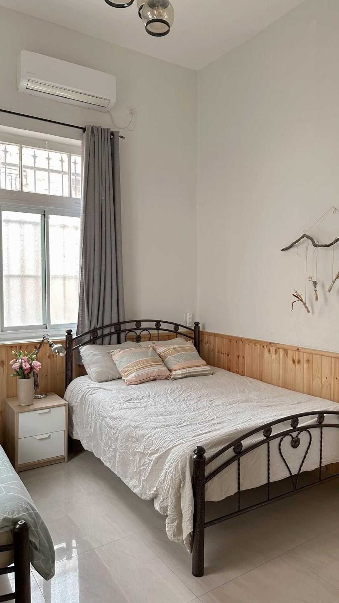 Triple Room with Shared Bathroom