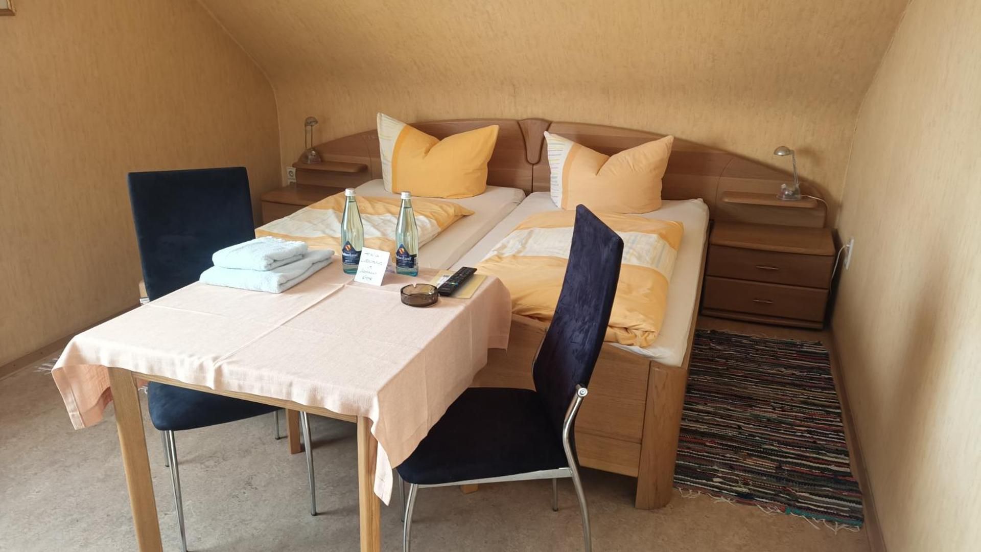 Double Room with Shared Toilet